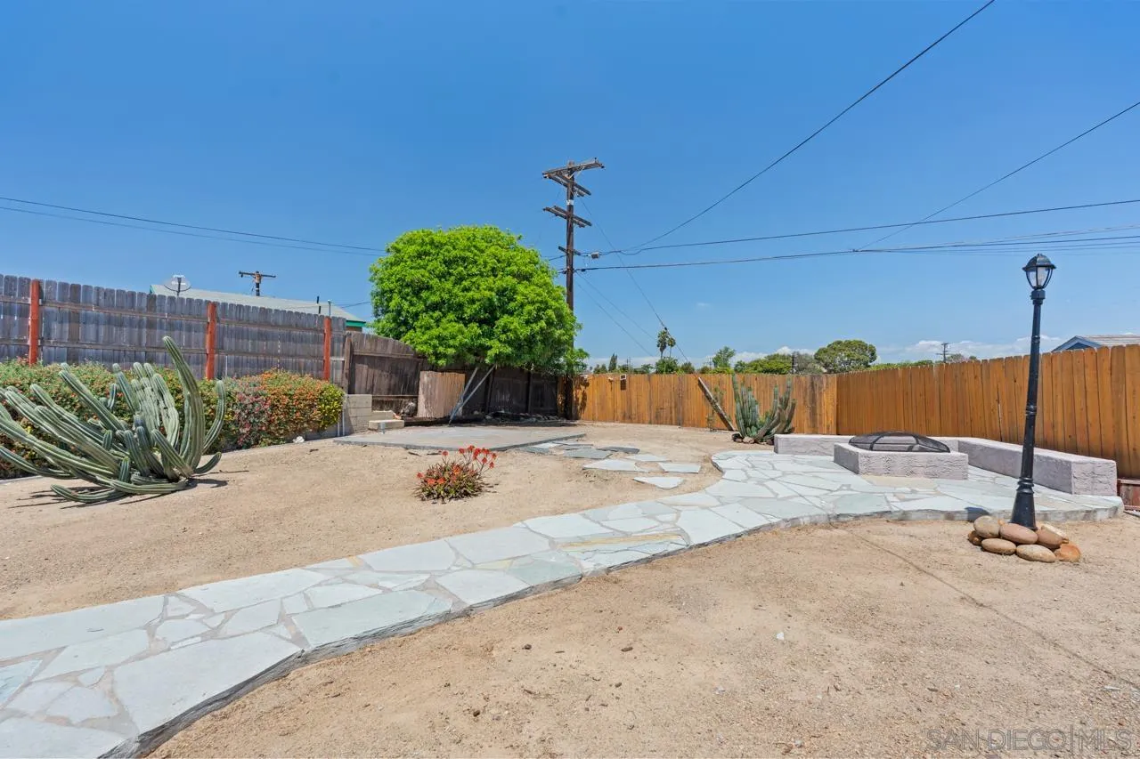 https://cdn.realtyfeed.com/cdn/127/260002783/411eb51c570c1d353b0b6e590e028a24.webp