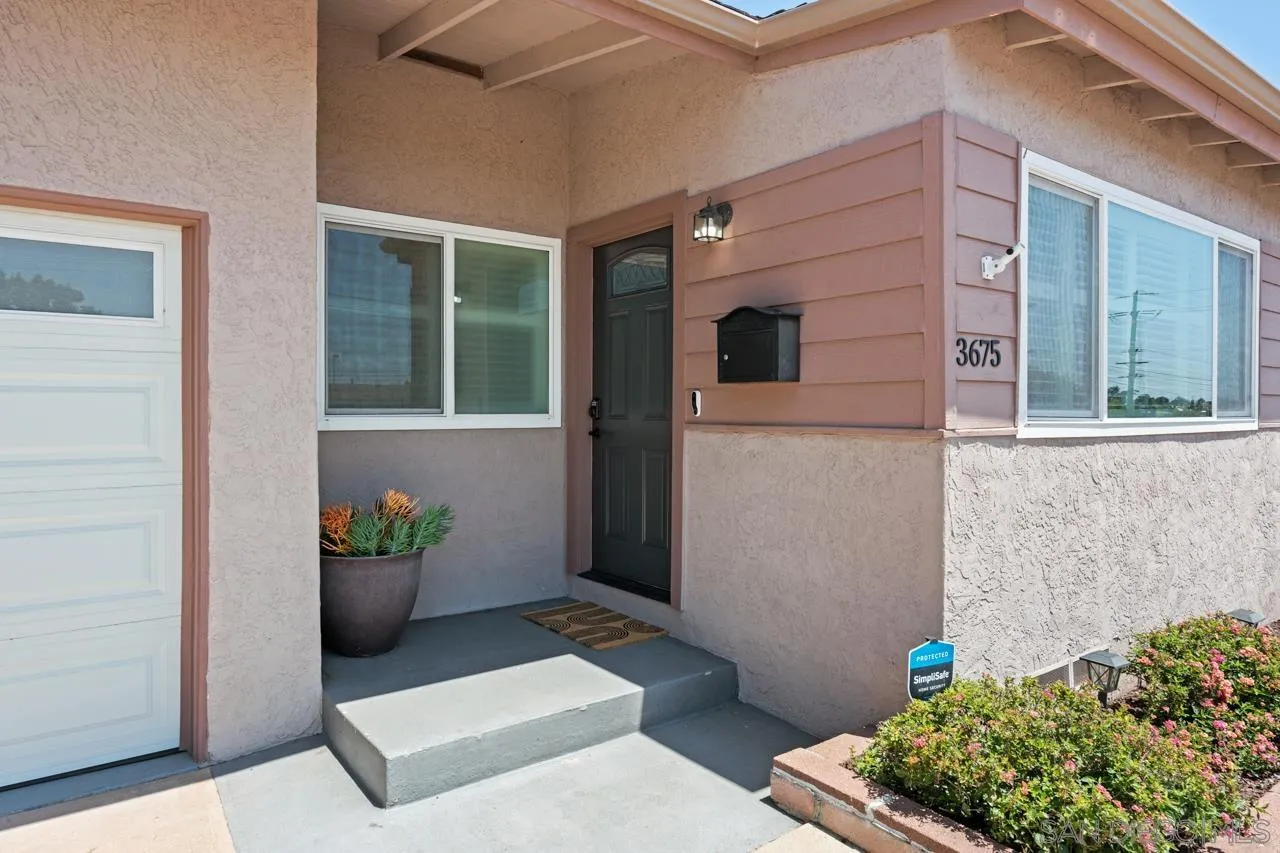 https://cdn.realtyfeed.com/cdn/127/260002783/753fb372441a9ea3432b40a6a8d4d49c.webp
