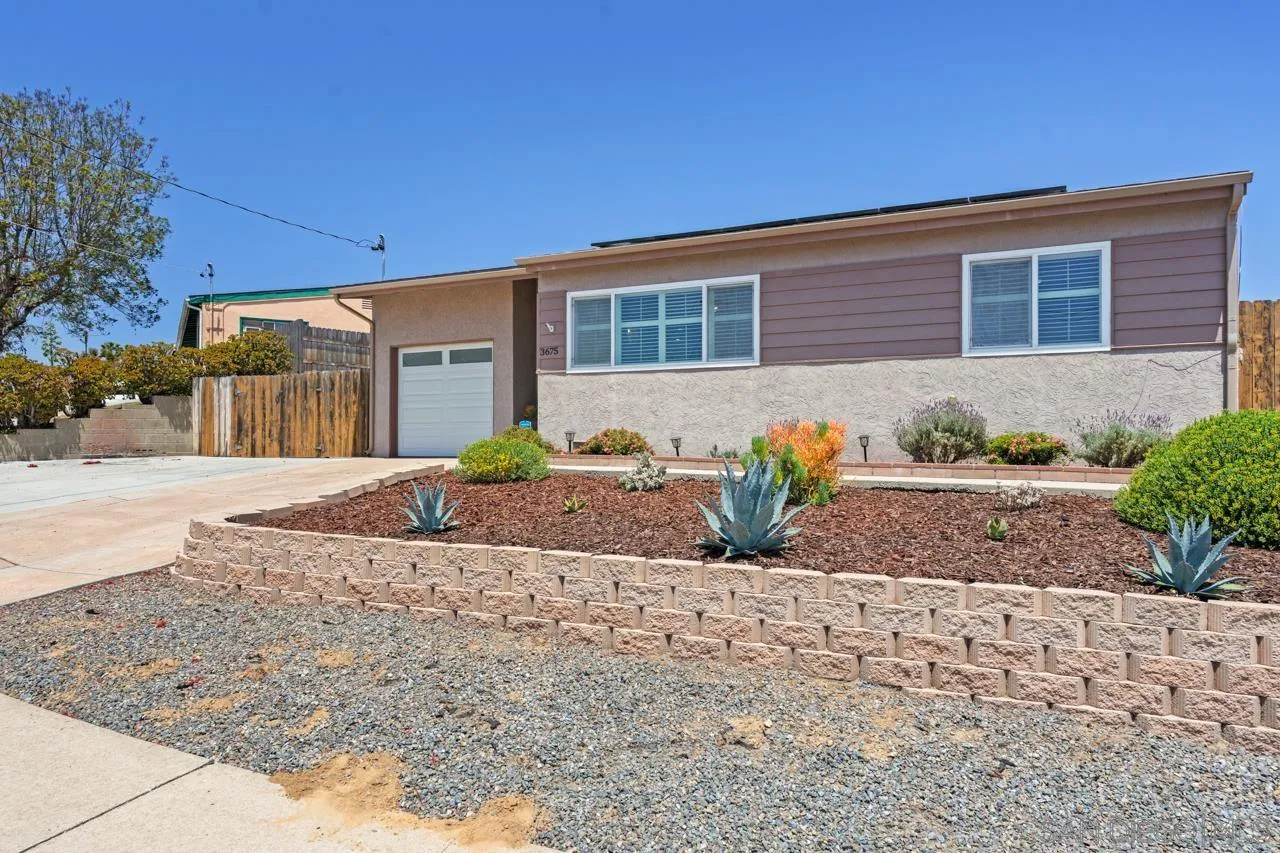 https://cdn.realtyfeed.com/cdn/127/260002783/840dcc0a6aeca947dace70dab863b5ae.webp