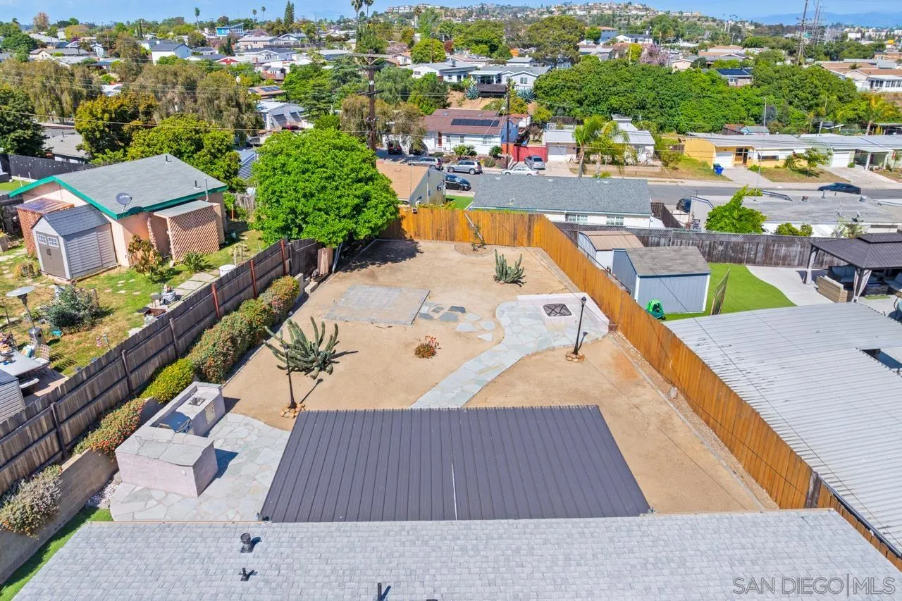 https://cdn.realtyfeed.com/cdn/127/260002783/aade20876e55341326679877f2b31b3f.webp