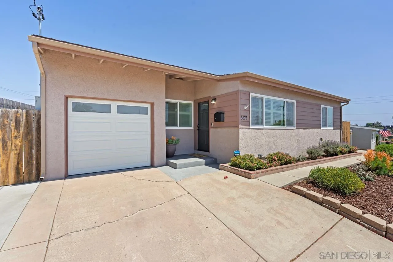 https://cdn.realtyfeed.com/cdn/127/260002783/c94cb64de590808023149450ef4de0b8.webp