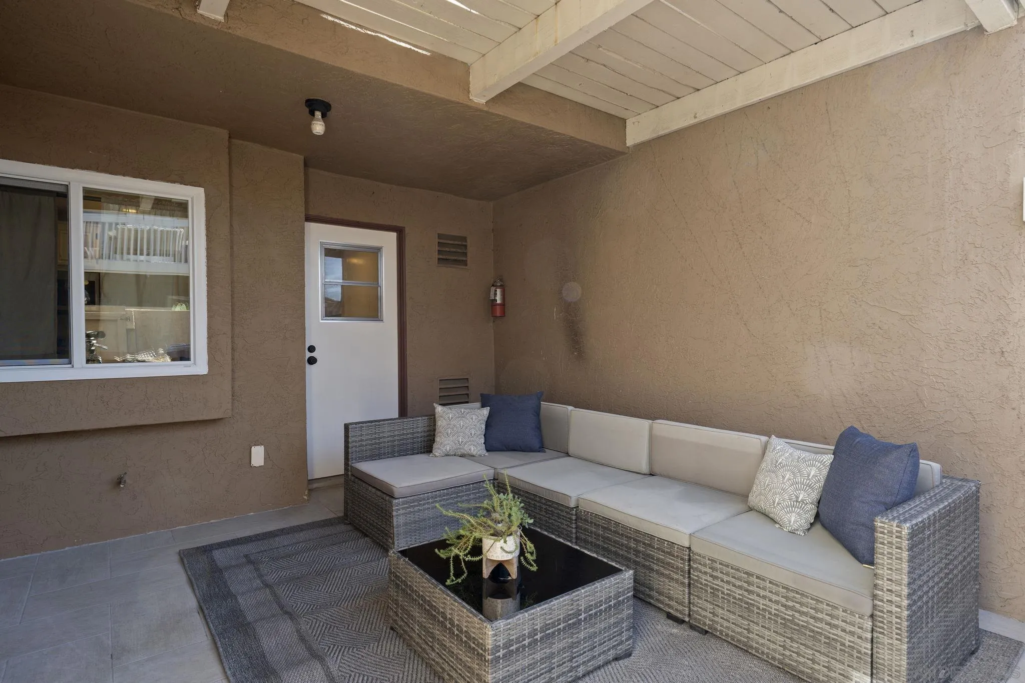 https://cdn.realtyfeed.com/cdn/127/260002784/d04980c0bd1110e38d814414467e6ad5.webp