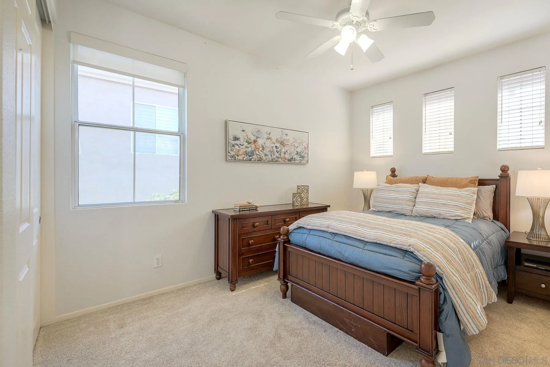 https://cdn.realtyfeed.com/cdn/127/260002785/3721df4df5dcf295448190b1893e7058.webp