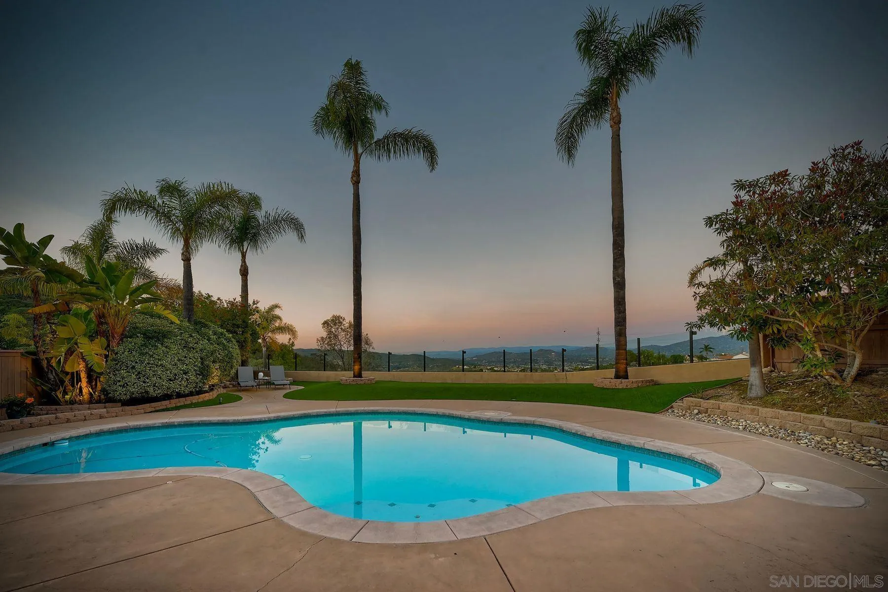 https://cdn.realtyfeed.com/cdn/127/260002785/b500d2911a5d98413448413a2b8f5898.webp