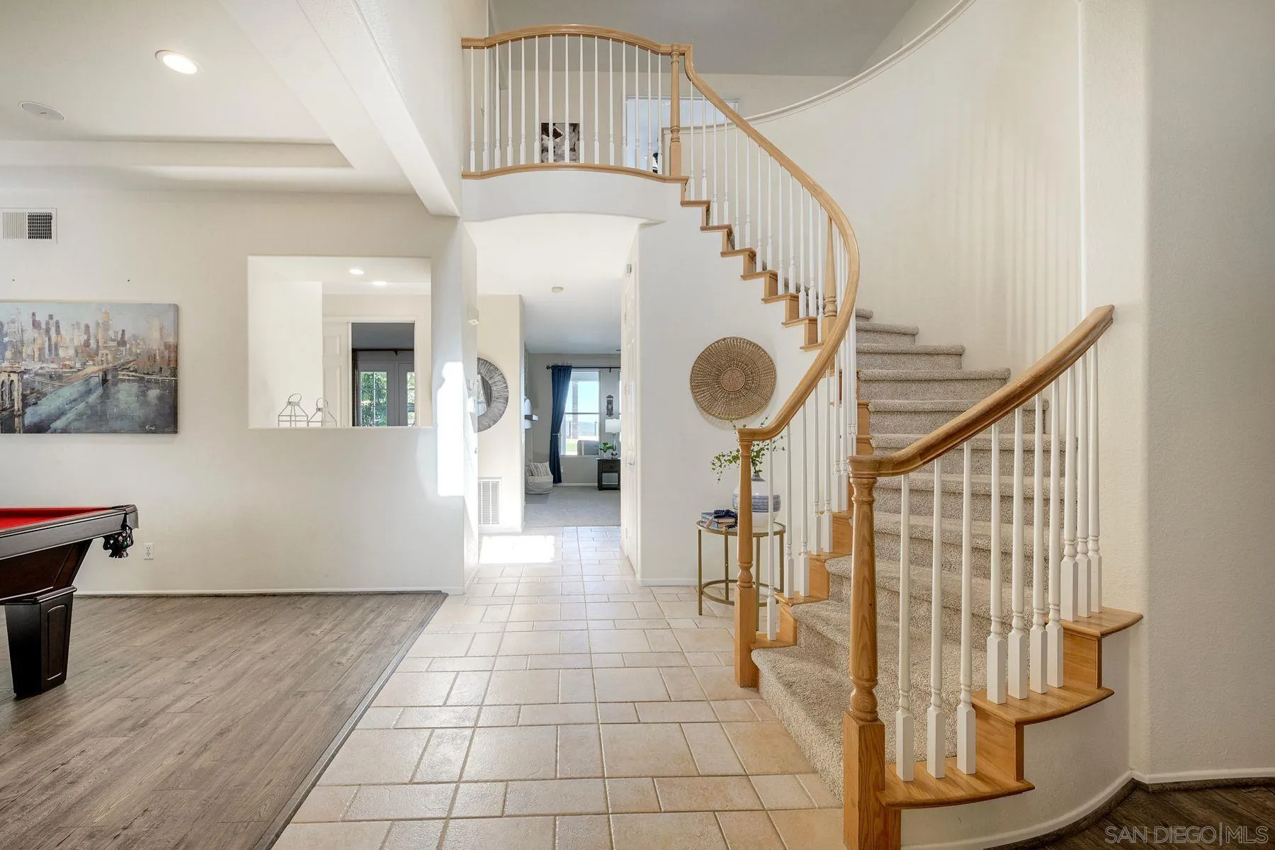 https://cdn.realtyfeed.com/cdn/127/260002785/fab35c3c4f92798ad286be6e0e7e2807.webp