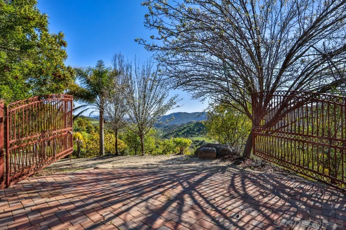 44945 Palladian Ct Unit 15, Temecula, CA 92590 - Photo 3 of 30, Temecula, CA
