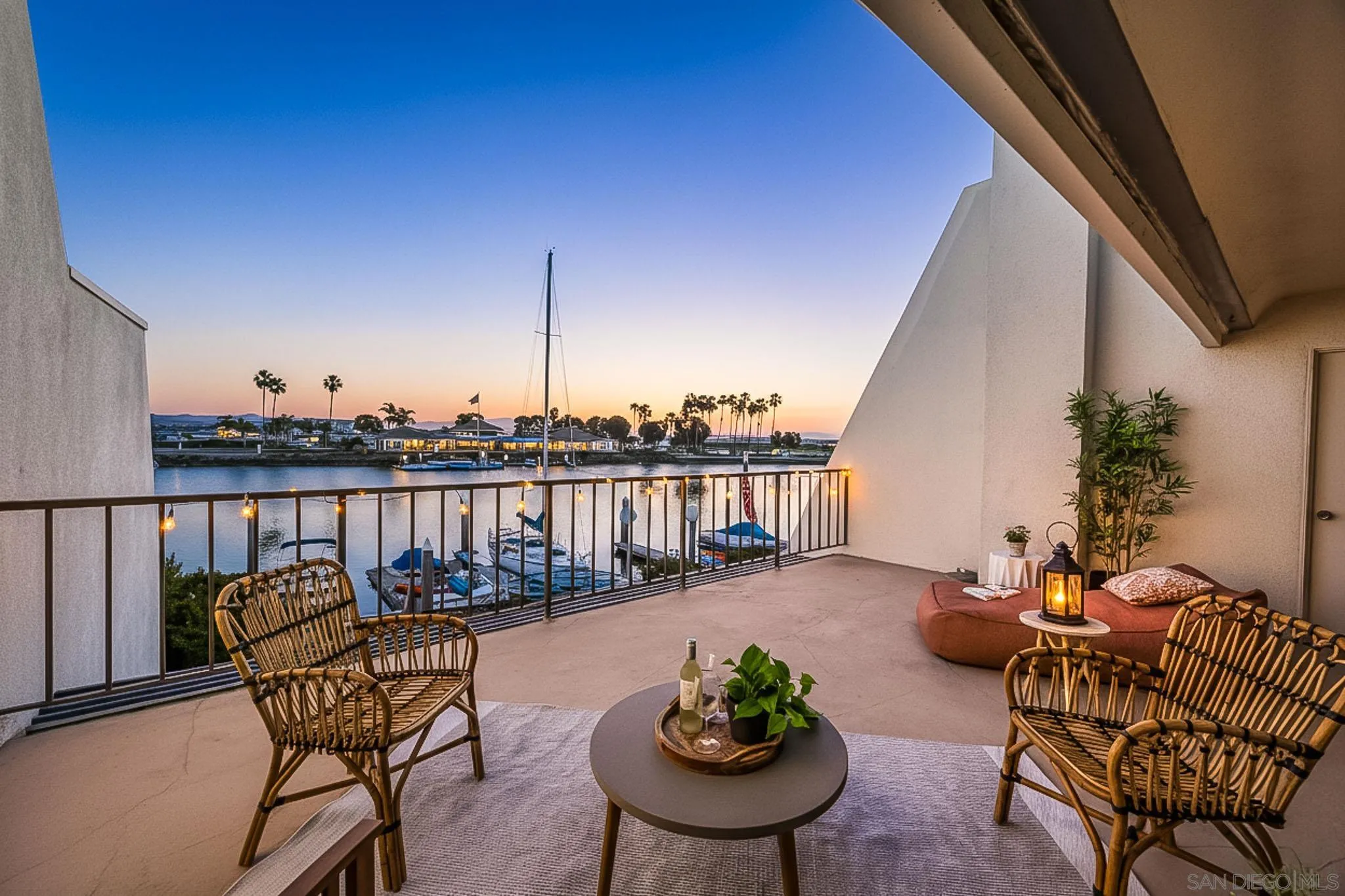 https://cdn.realtyfeed.com/cdn/127/260002790/716d5771a5dd51be85925efbe6383402.webp