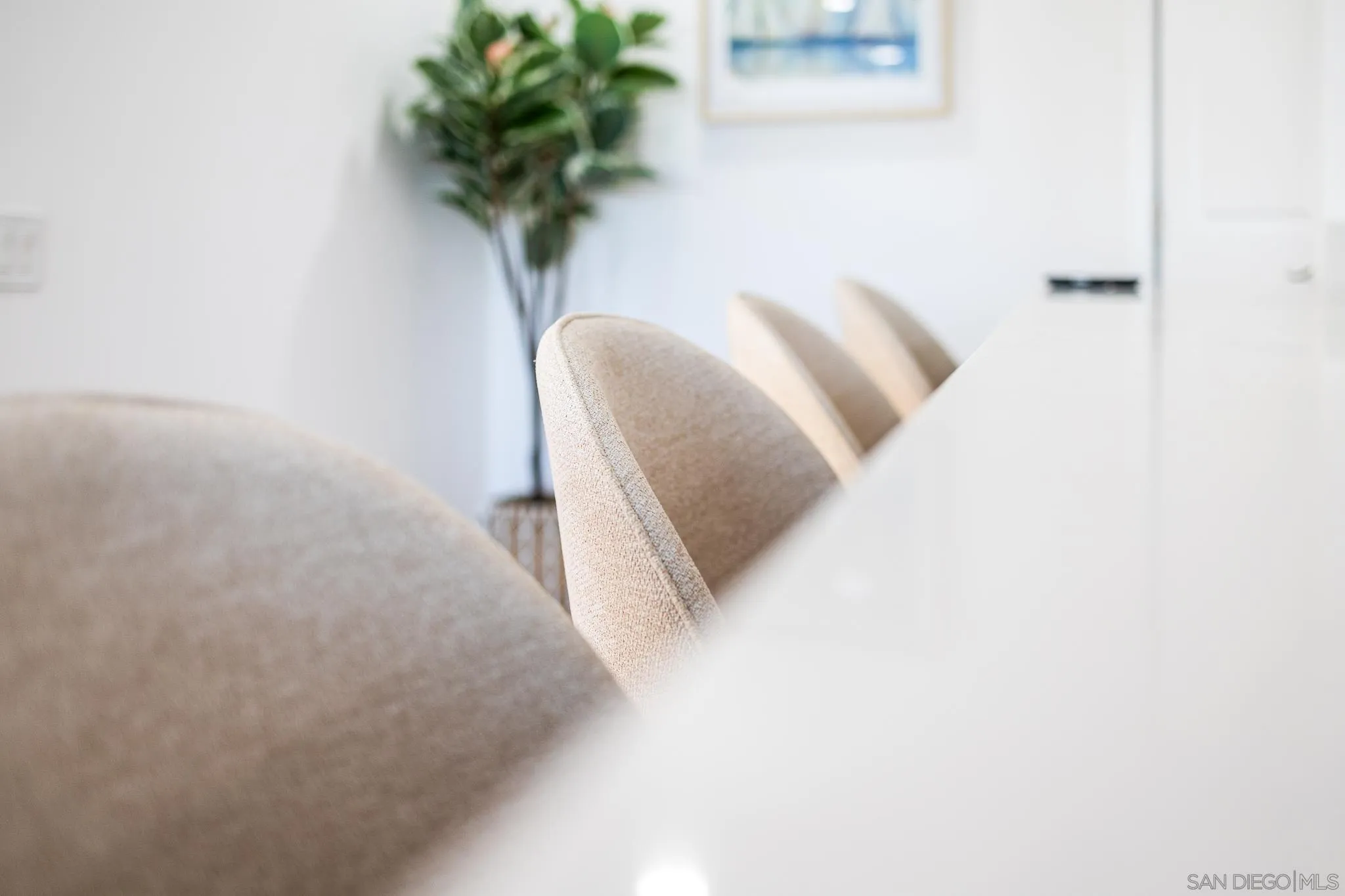 https://cdn.realtyfeed.com/cdn/127/260002790/d1190107e0e7672154c0b3ddfeea66e3.webp