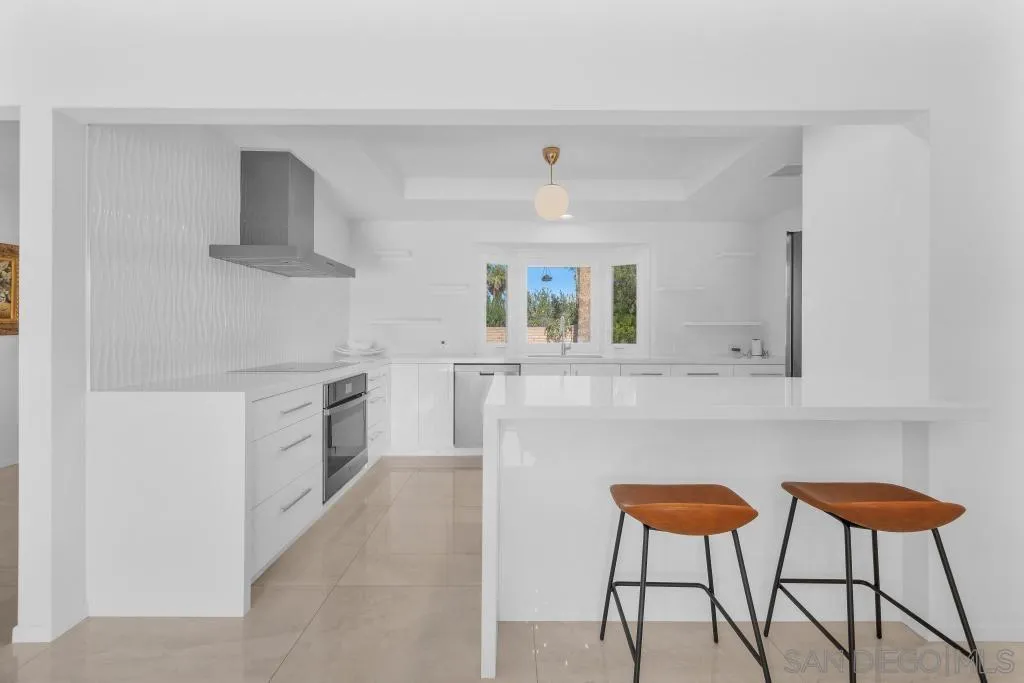 https://cdn.realtyfeed.com/cdn/127/260002793/062c408705e1e780959fd36c6c95b640.webp