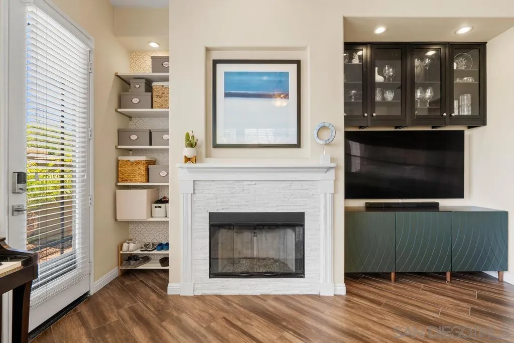 https://cdn.realtyfeed.com/cdn/127/260002796/2035115792af85109ed47e346fc1f82a.webp