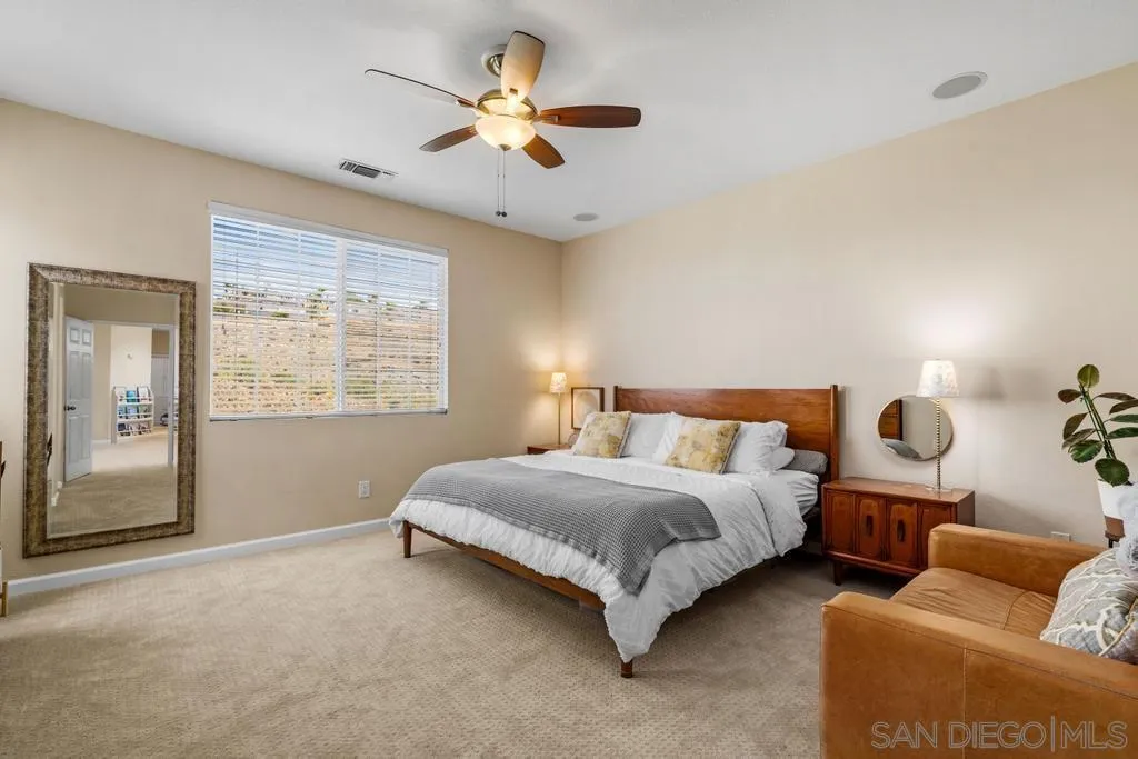 https://cdn.realtyfeed.com/cdn/127/260002796/371d0a7e94f46380cac42eb8e8694b8d.webp