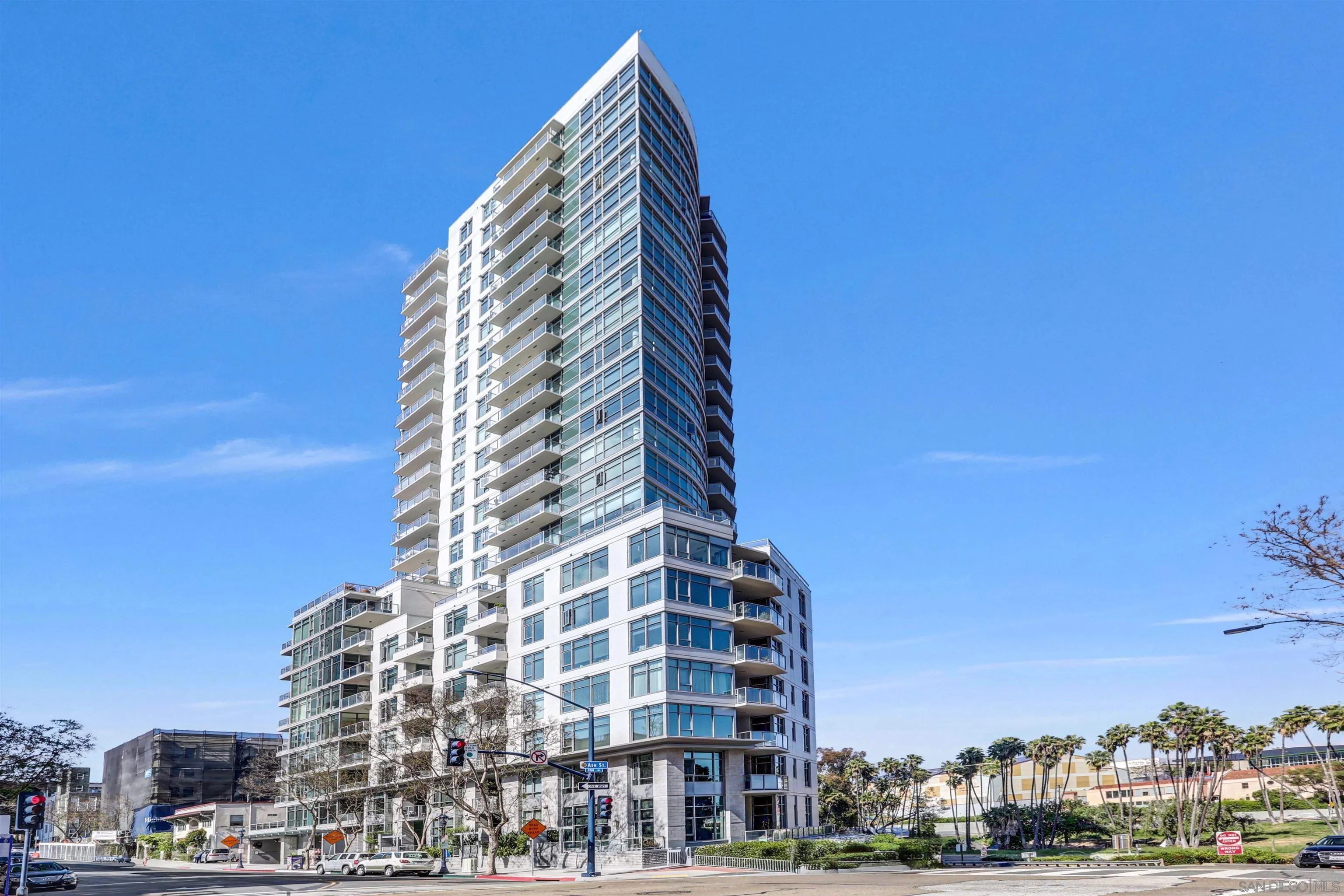 https://cdn.realtyfeed.com/cdn/127/260002797/bb7817b261bc9e2053c40aadf4018340.webp
