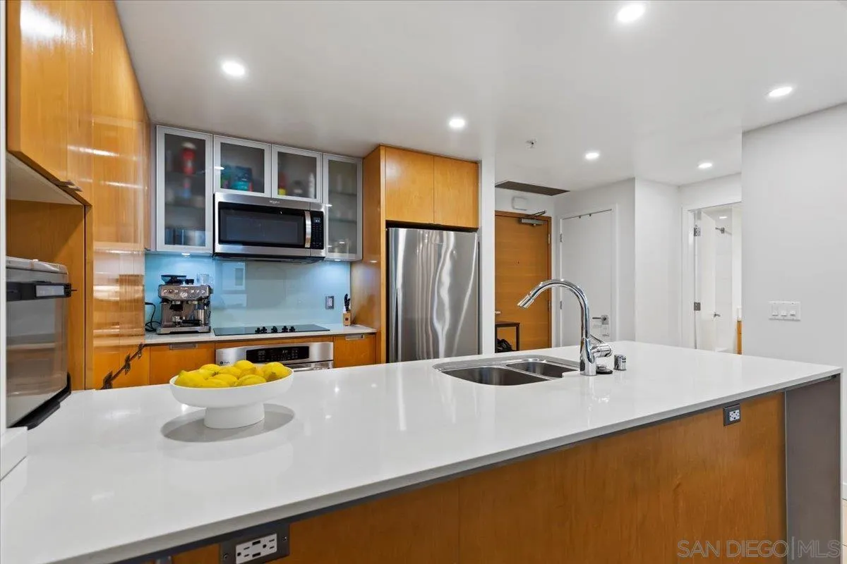 https://cdn.realtyfeed.com/cdn/127/260002797/bd05300e8d5587538e631eae24209fd8.webp