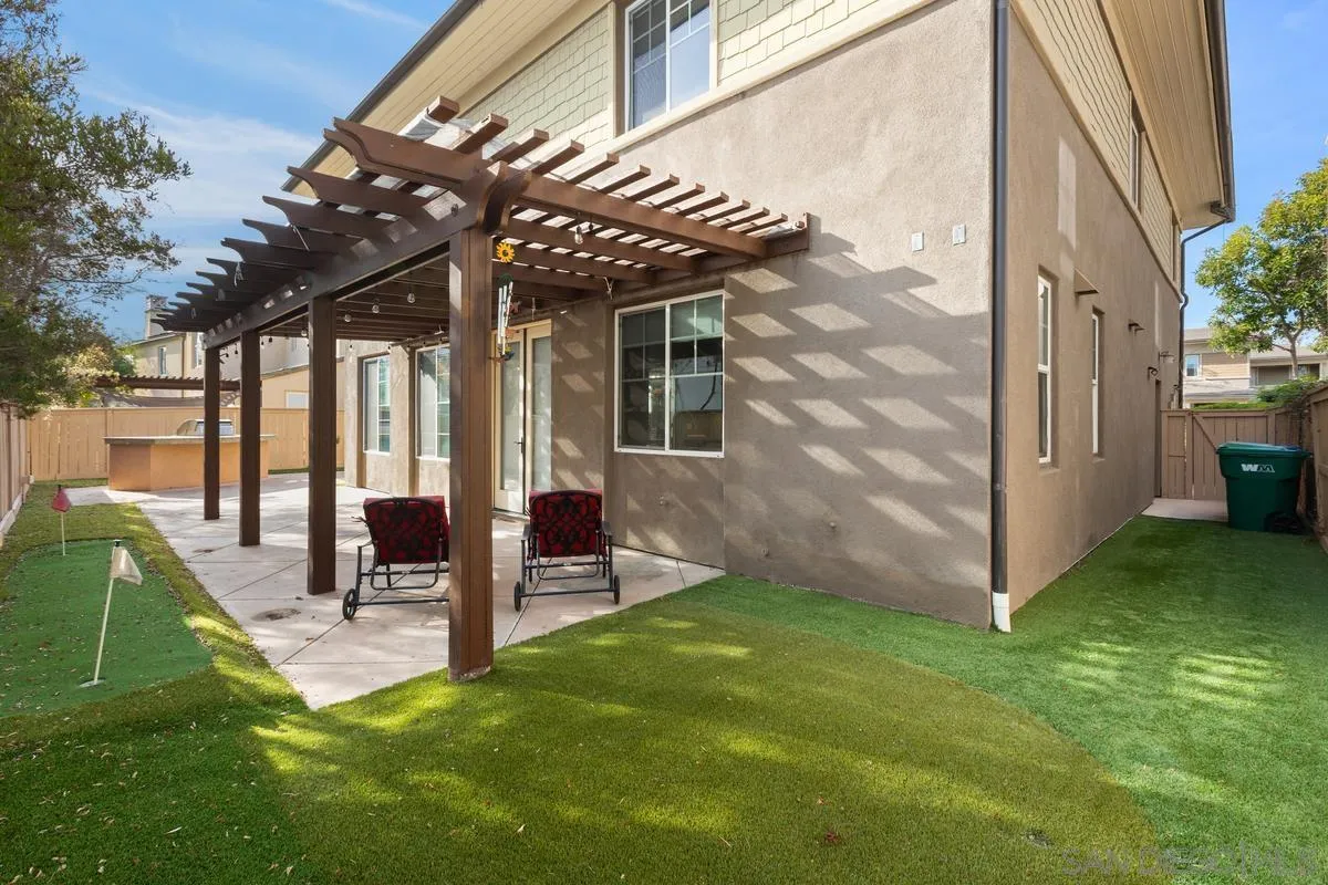 https://cdn.realtyfeed.com/cdn/127/260002798/38fa58059ef0991c8d6eb79785b3b169.webp