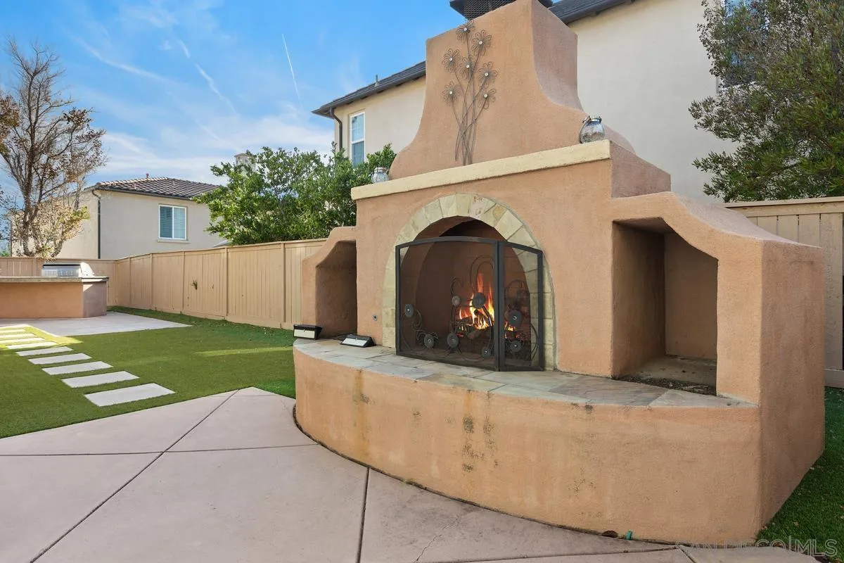 https://cdn.realtyfeed.com/cdn/127/260002798/b226b096b389d5e72bad3fd56e8b24e2.webp