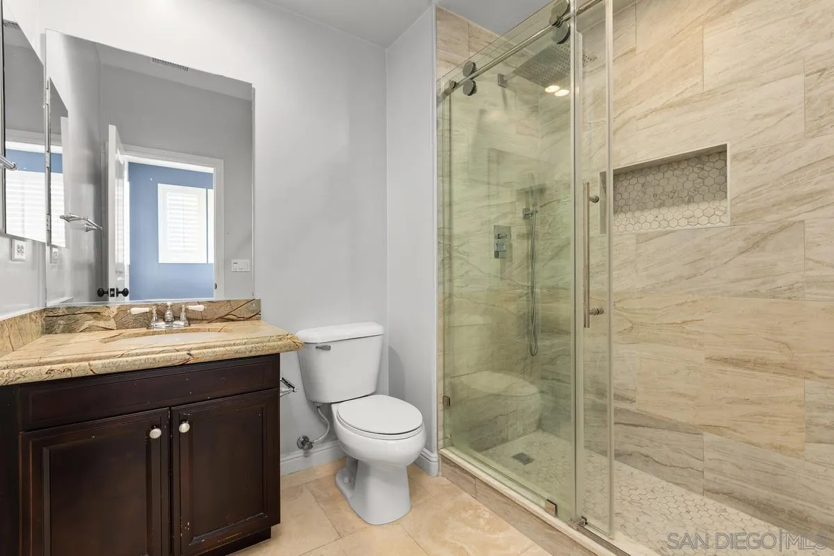 https://cdn.realtyfeed.com/cdn/127/260002798/f71820c48b85efae307878c43acaef81.webp