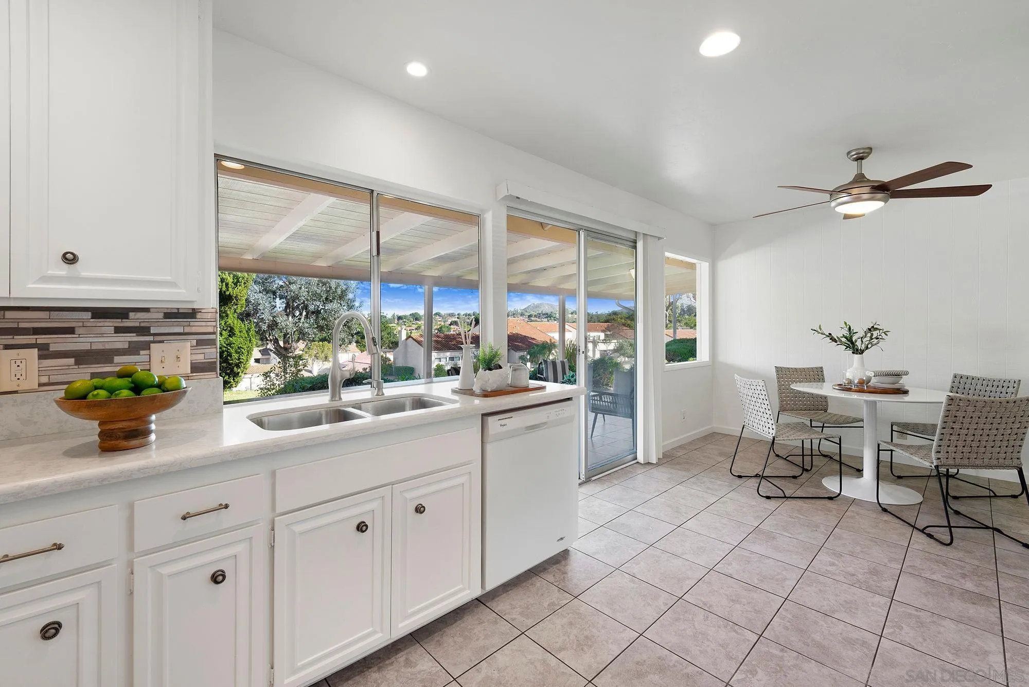 https://cdn.realtyfeed.com/cdn/127/260002805/3fe396698164c3fa289c58b7400b3615.webp