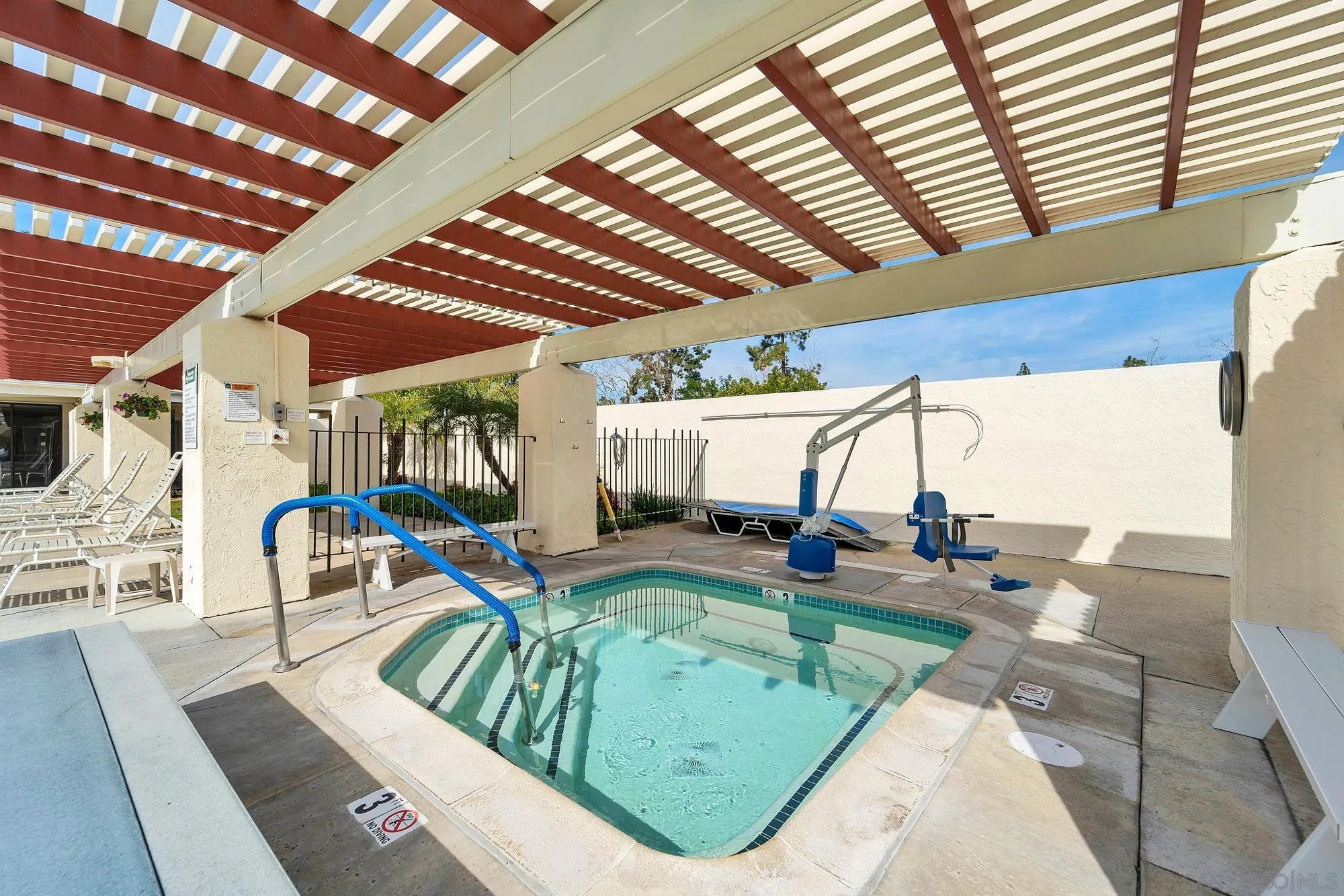 https://cdn.realtyfeed.com/cdn/127/260002805/c9c072a617a6265a77e2c7e03a86748a.webp