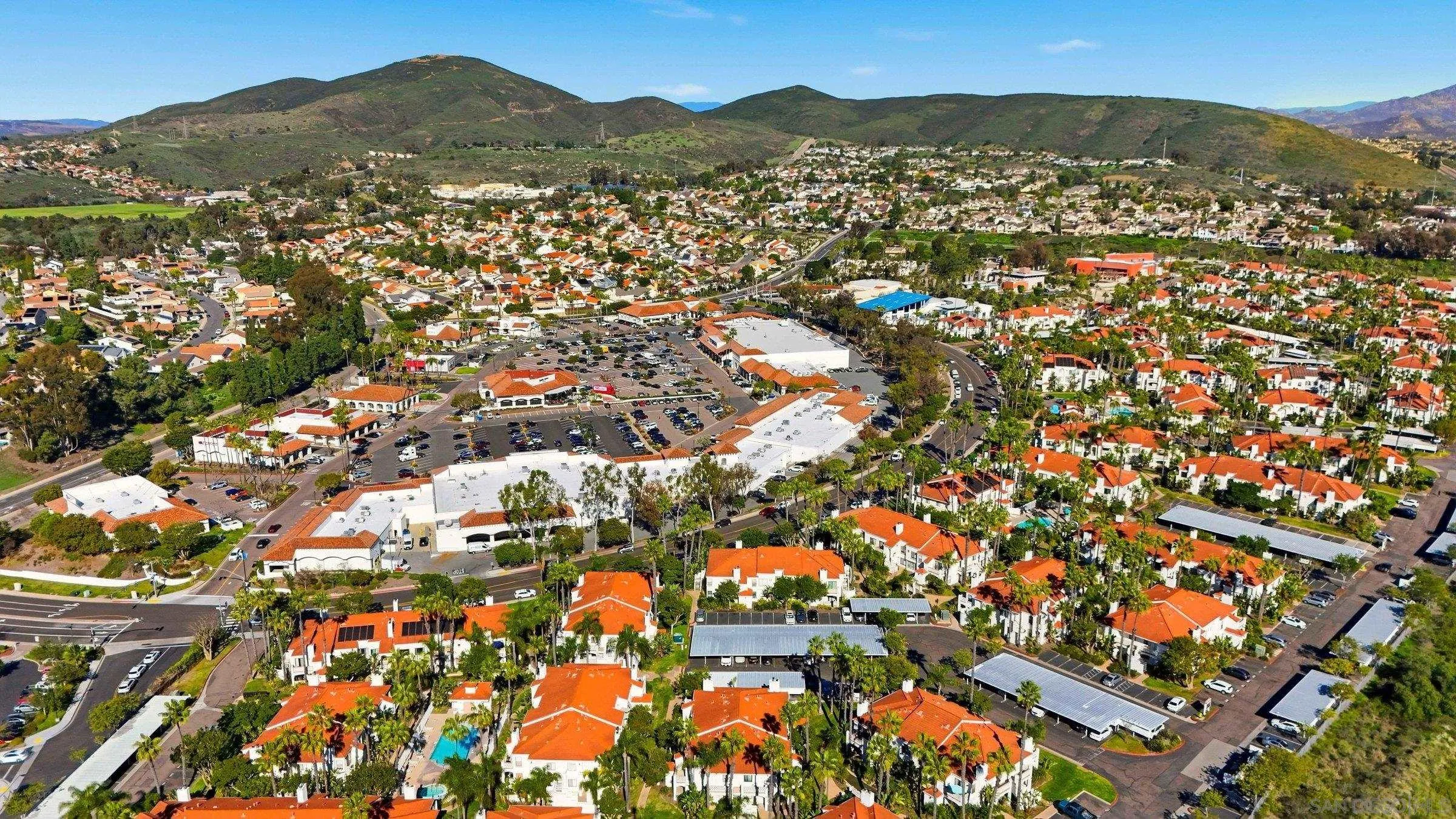 https://cdn.realtyfeed.com/cdn/127/260002809/19228b95d118c4b6284e65fc4afd51da.webp