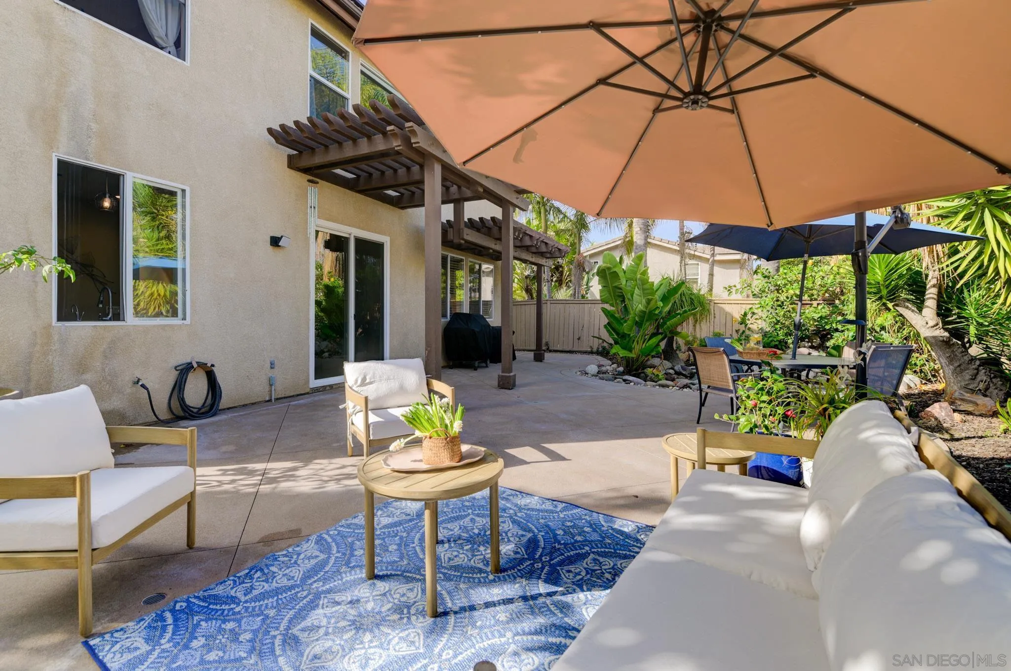 https://cdn.realtyfeed.com/cdn/127/260002812/6cc337ecde51ecf6a07ed23095097b74.webp