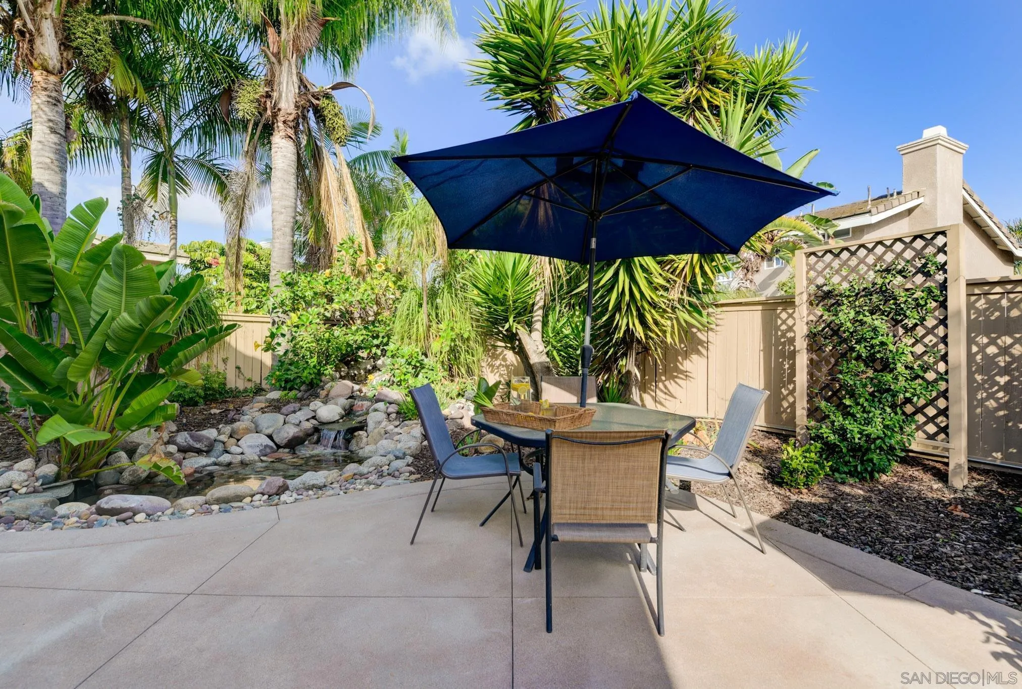 https://cdn.realtyfeed.com/cdn/127/260002812/81cb44600c3a786e82184c24774b3c9a.webp