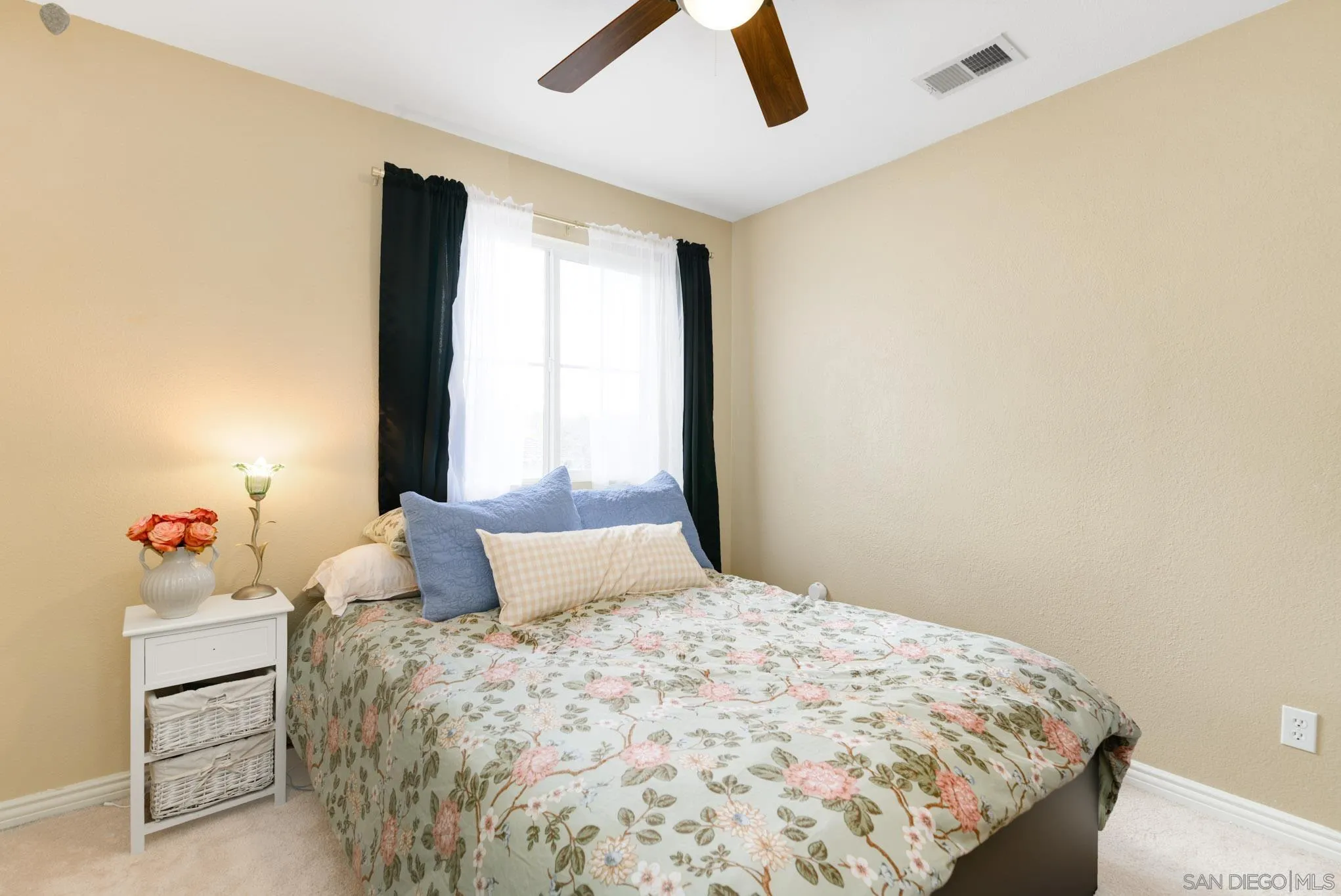 https://cdn.realtyfeed.com/cdn/127/260002812/97961e747a818bca84e19373f482930a.webp