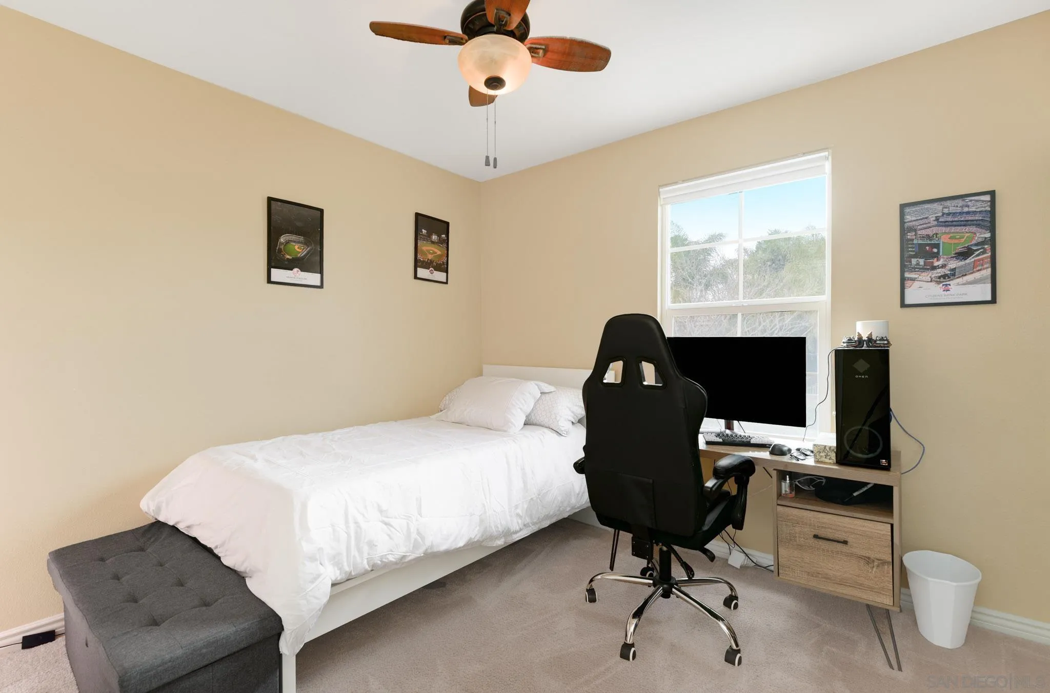 https://cdn.realtyfeed.com/cdn/127/260002812/cdcc3cfa4f89af567fb5eb7ca394593f.webp