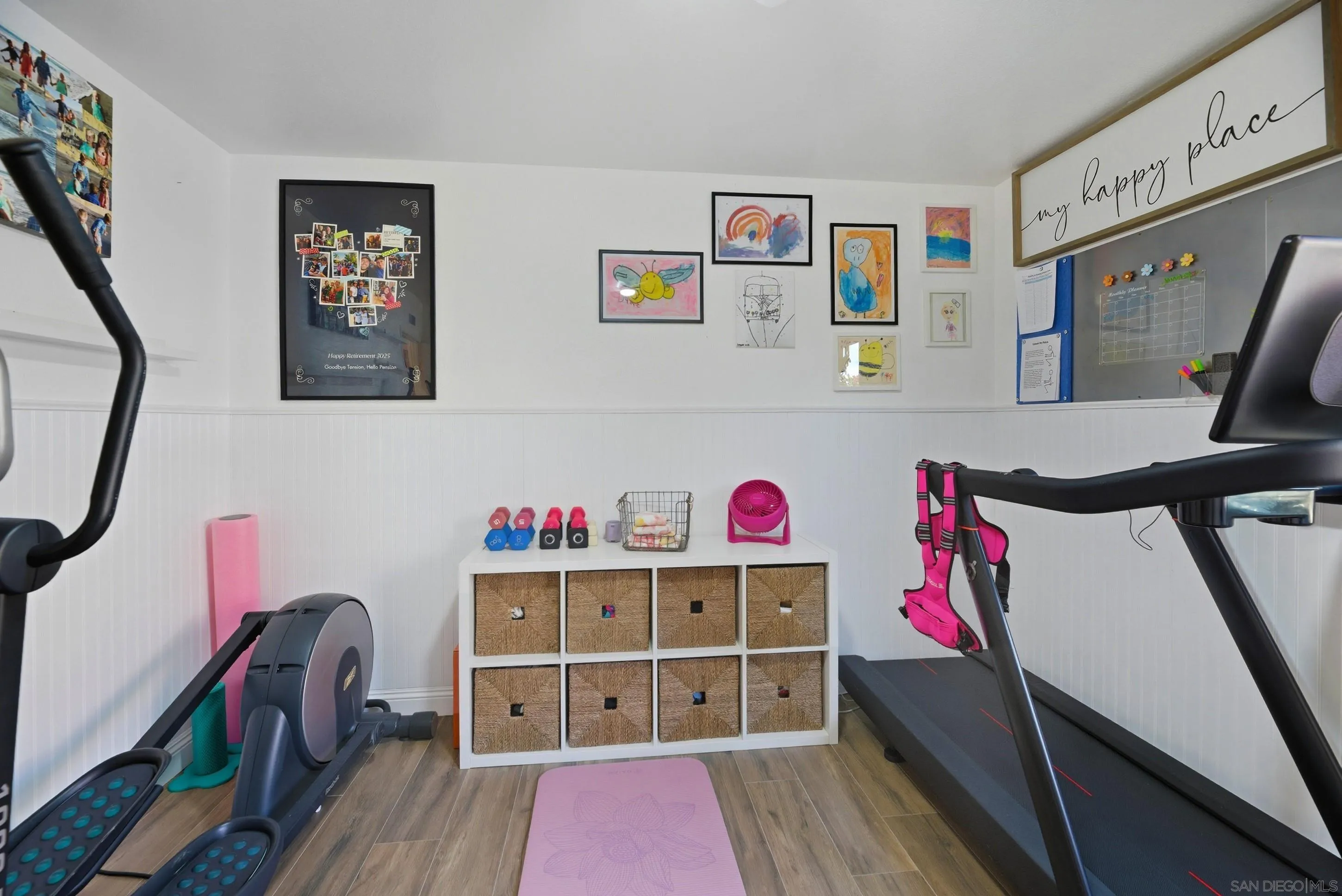https://cdn.realtyfeed.com/cdn/127/260002817/e26d6af00c6ef23a7512f3012b81a164.webp