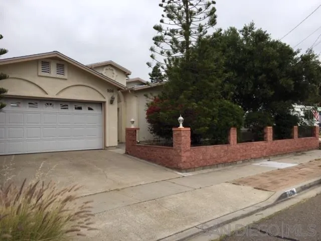 Featured listings
