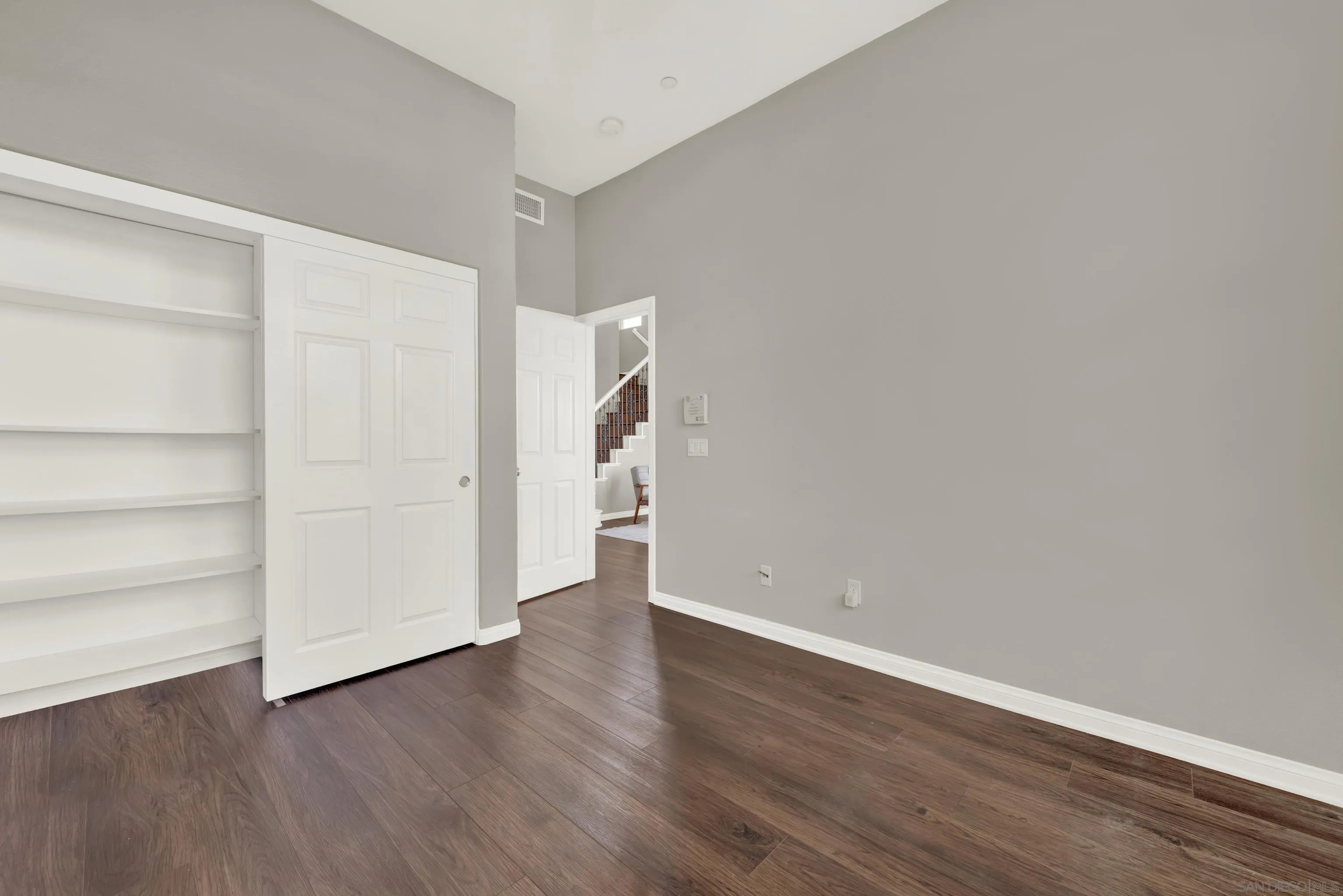 https://cdn.realtyfeed.com/cdn/127/260002822/4d86155e3de4bd87c0d5584f82613365.webp