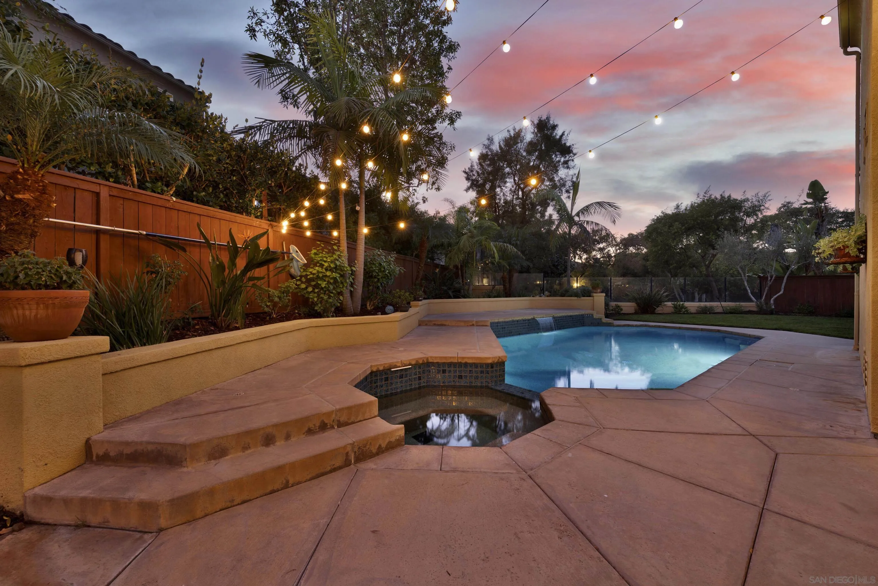 https://cdn.realtyfeed.com/cdn/127/260002822/c63c581150d2810abf7b0446a991834d.webp