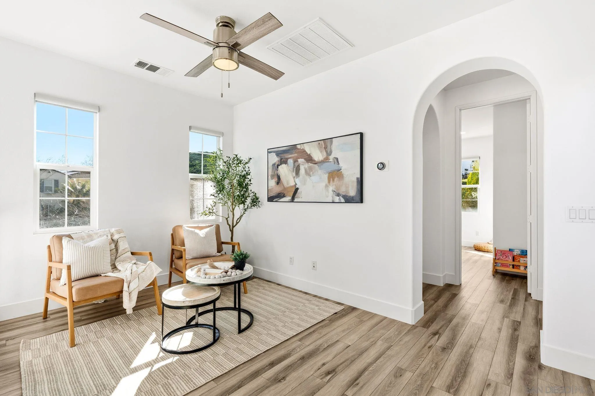 https://cdn.realtyfeed.com/cdn/127/260002823/94ed3c7c299ac9376f000b6f336ece75.webp