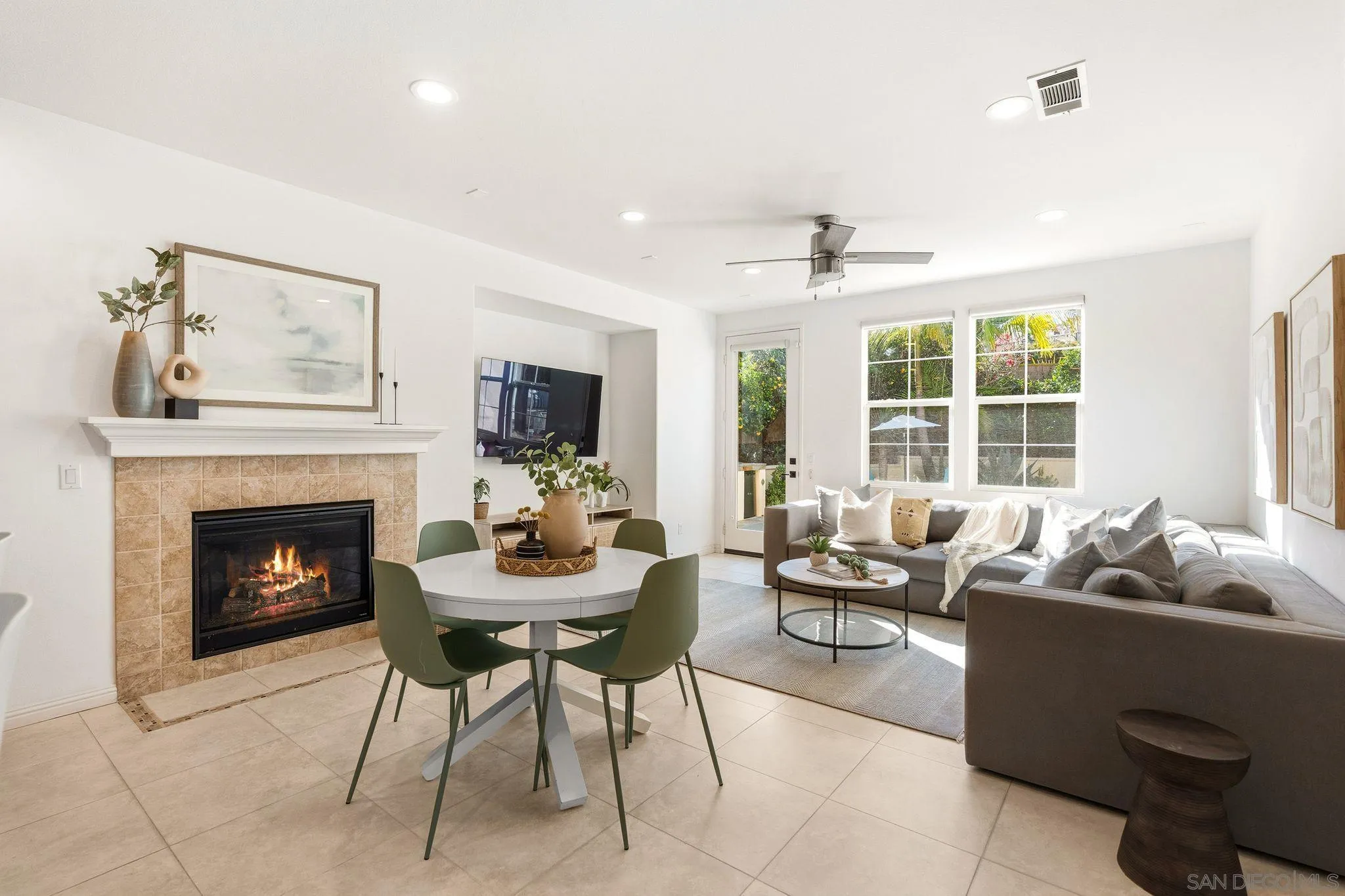 https://cdn.realtyfeed.com/cdn/127/260002823/bea7ba5a54fb6af677e77783ec4fff00.webp