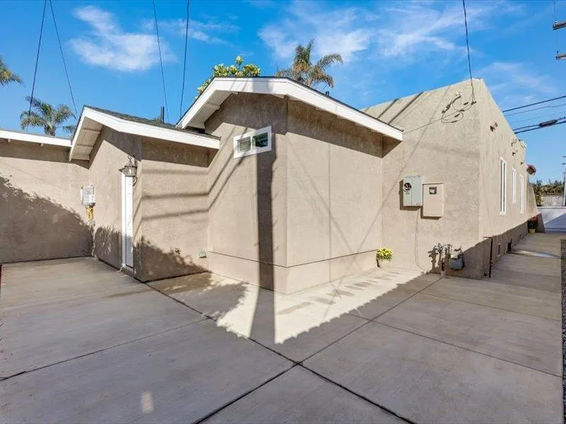 https://cdn.realtyfeed.com/cdn/127/260002824/89fb9043e6b07e657a95896265c4886c.webp