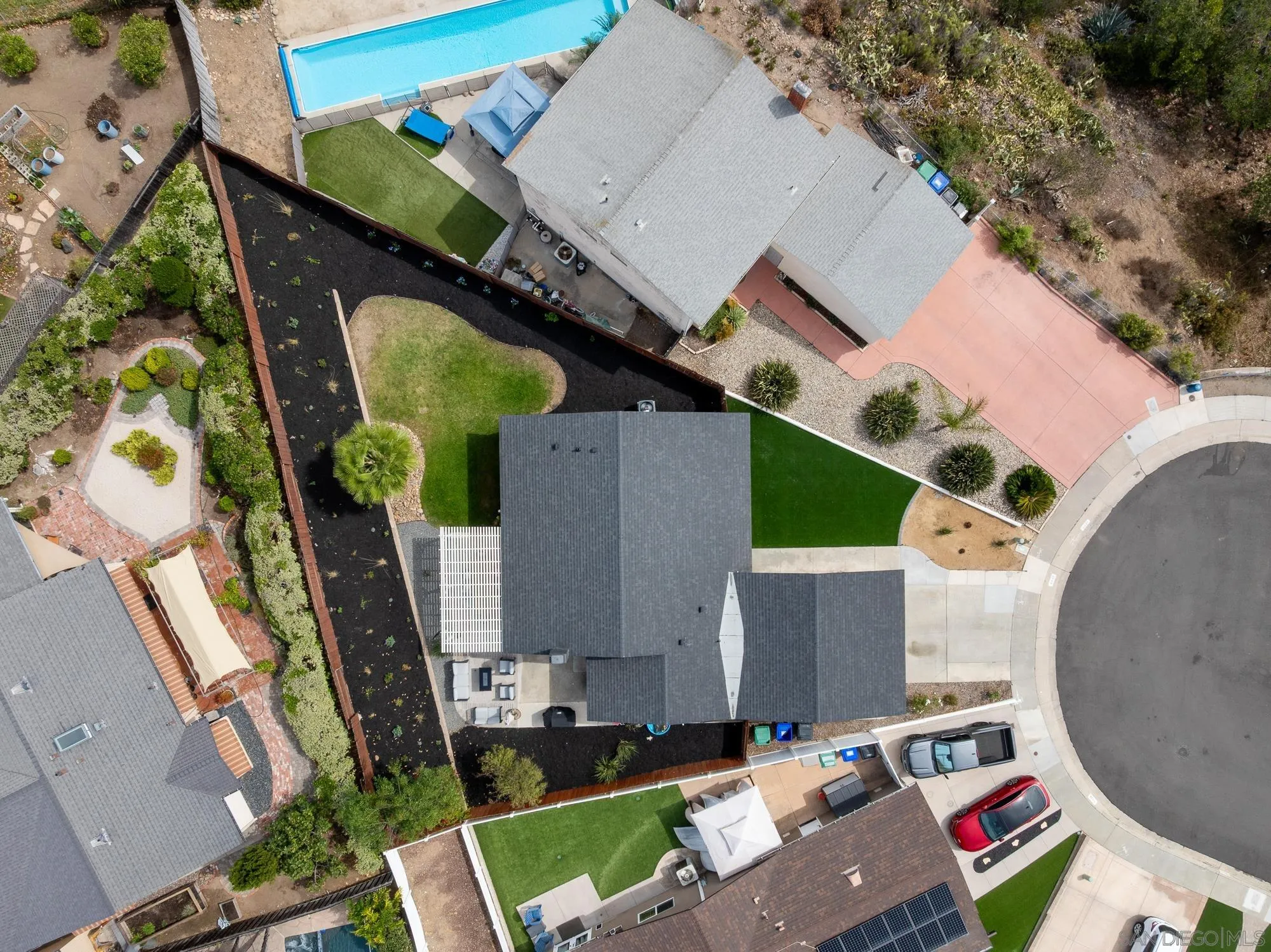https://cdn.realtyfeed.com/cdn/127/260002825/60d0b505537c9470a052ef1002d32162.webp