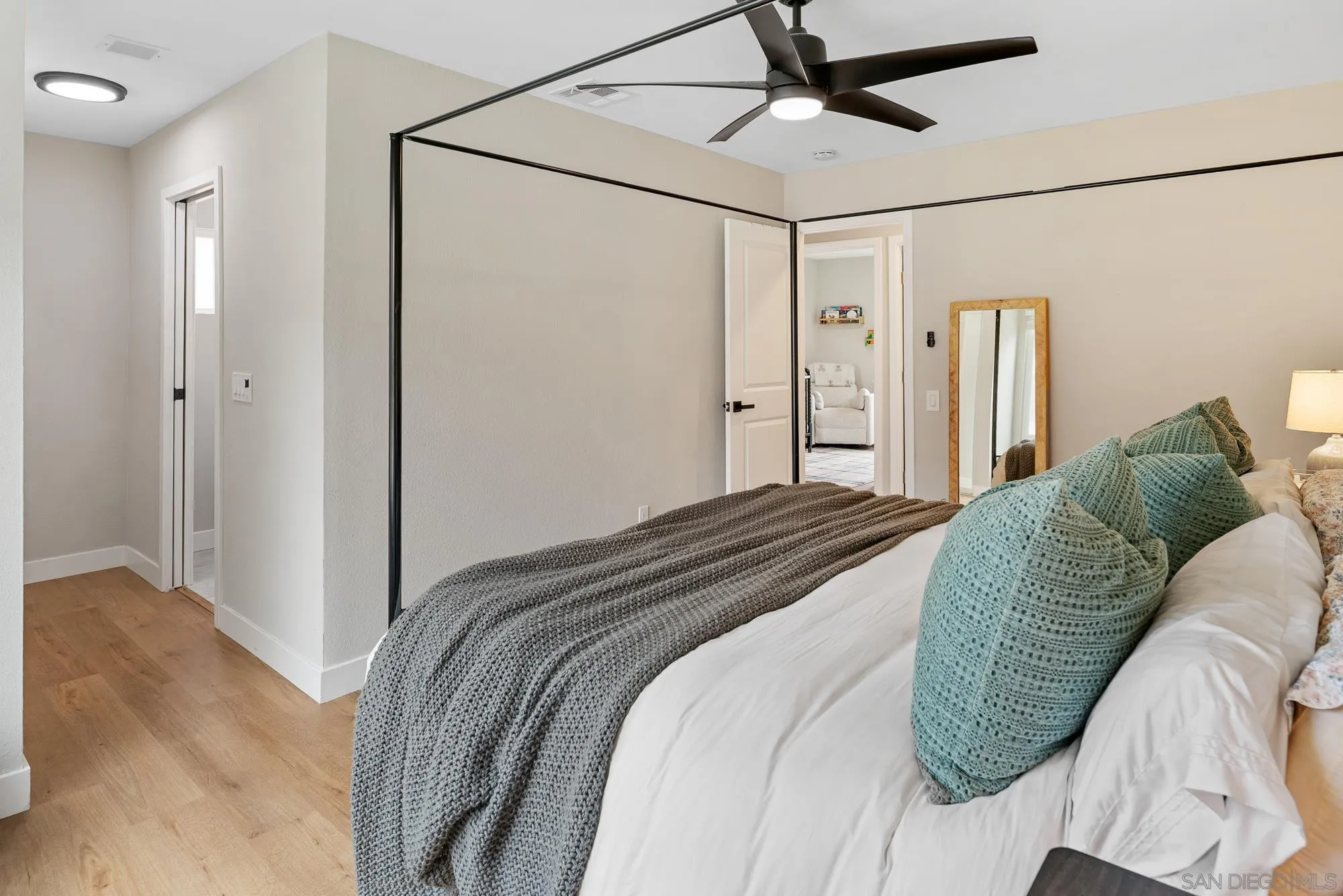 https://cdn.realtyfeed.com/cdn/127/260002825/c3ab66b9431da84a3c02b019b5f3d9d0.webp