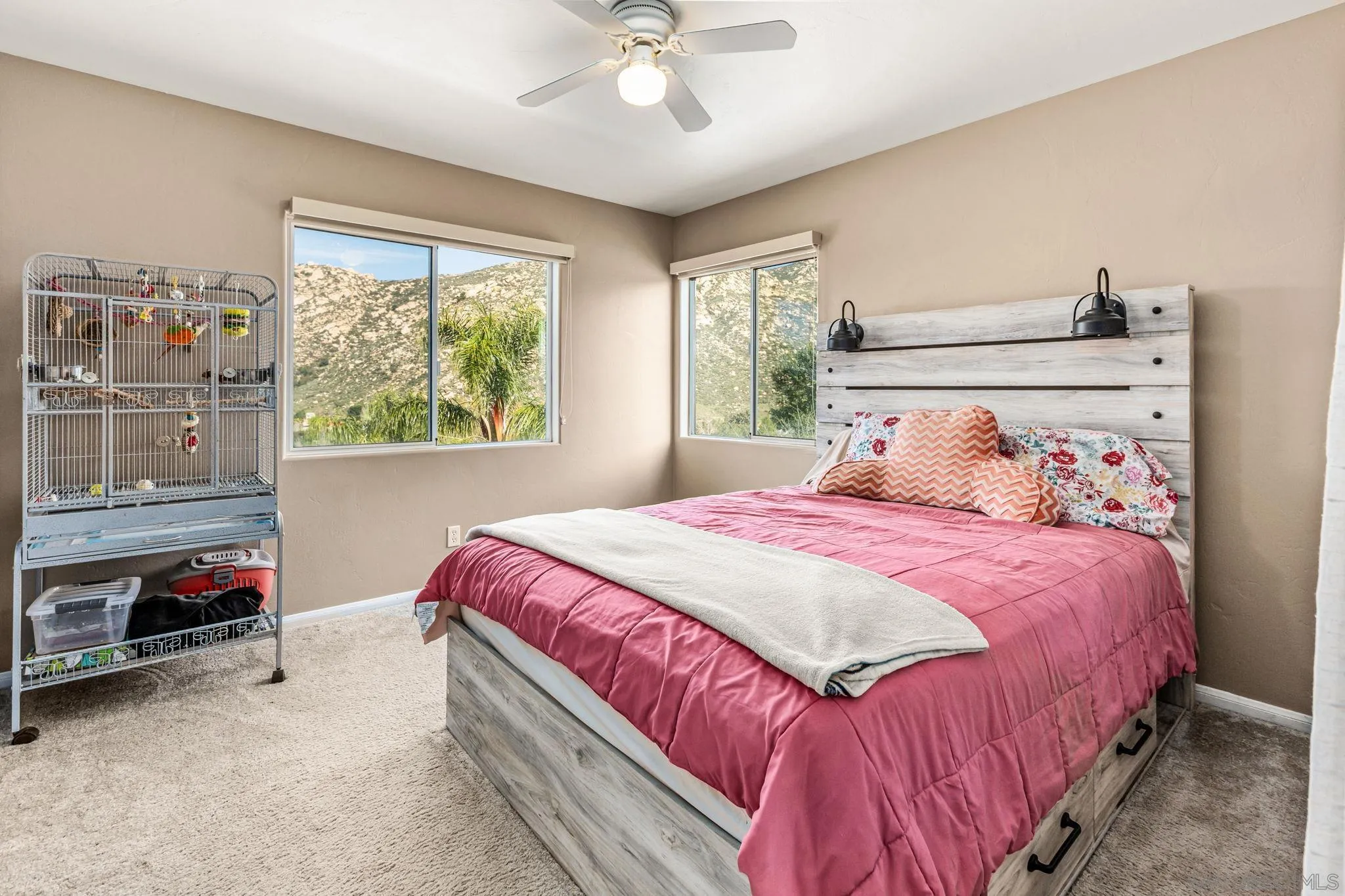 https://cdn.realtyfeed.com/cdn/127/260002826/4c89e5b6f59c6f85492d98109306d025.webp