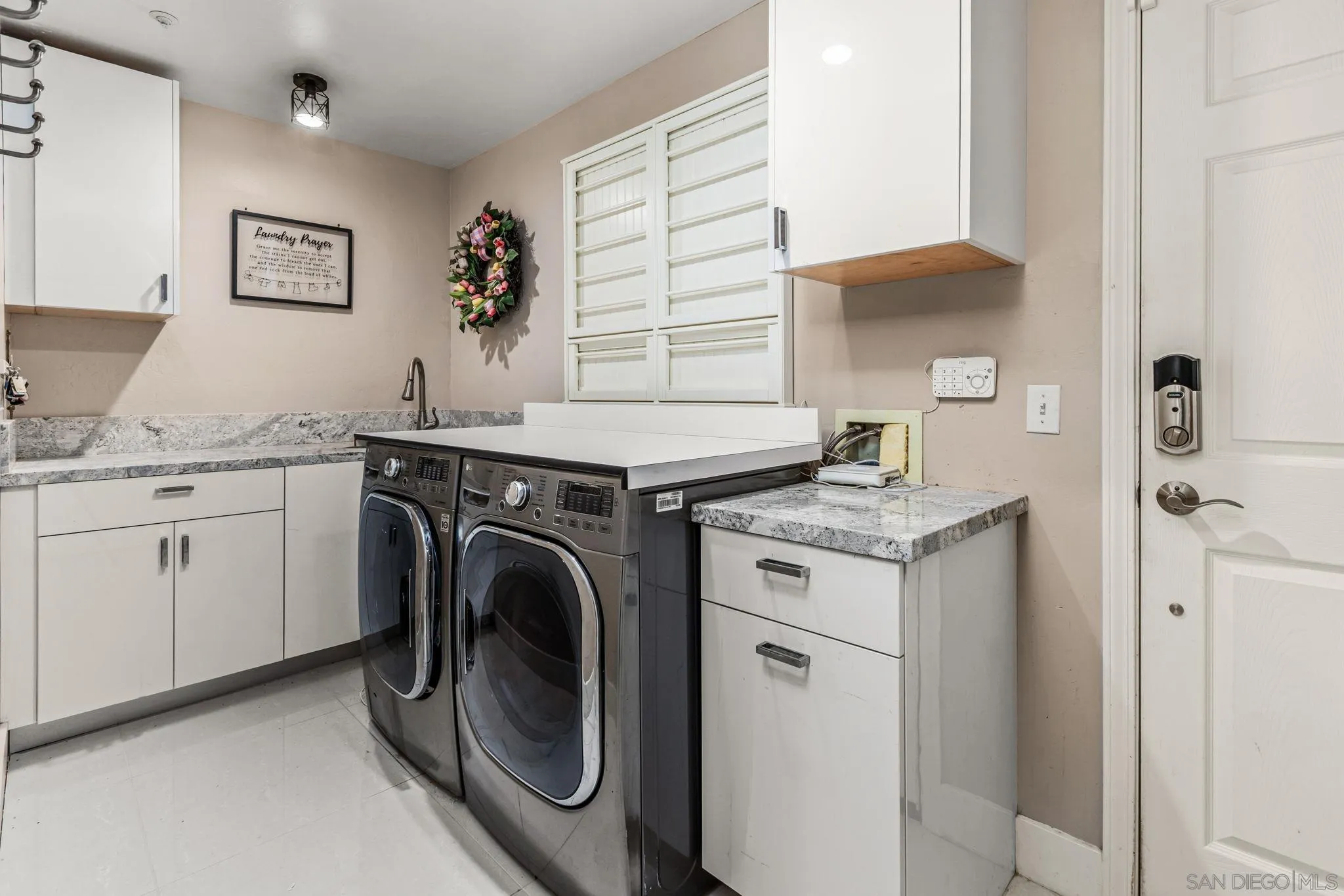 https://cdn.realtyfeed.com/cdn/127/260002826/6e93afe3d89fc5a3314c782dcb3362ab.webp