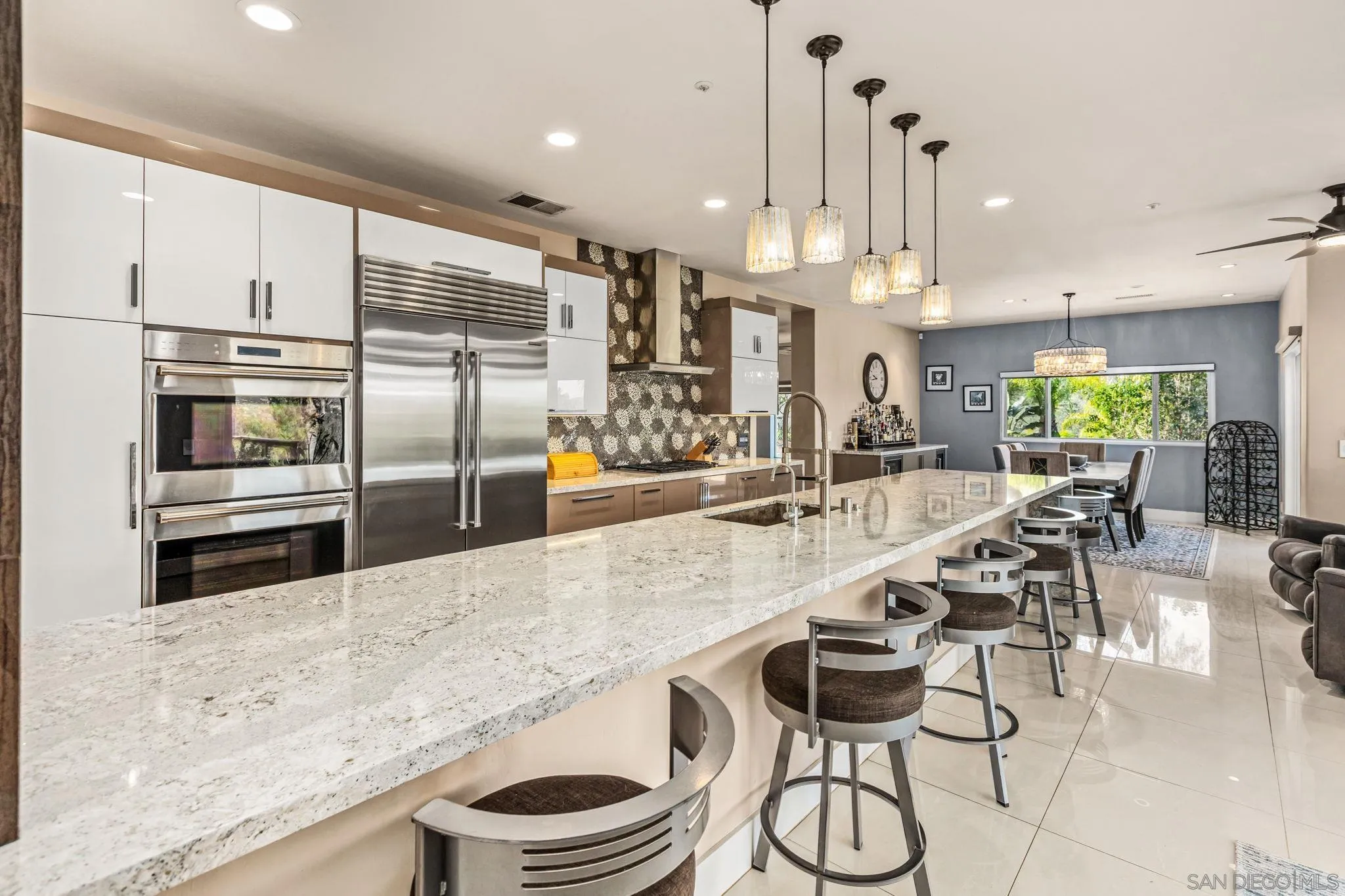 https://cdn.realtyfeed.com/cdn/127/260002826/d7c62434ab3af5512aa550bcd9421cd5.webp