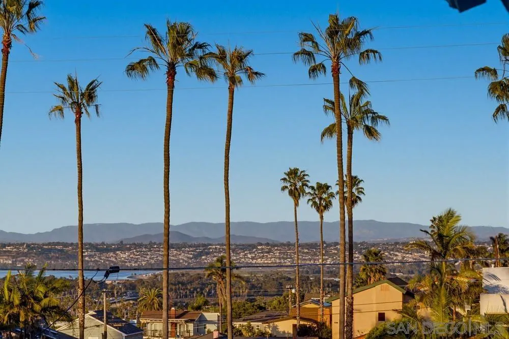 https://cdn.realtyfeed.com/cdn/127/260002828/5f5eb18b5fa362b428a5c5fd6420a2c4.webp