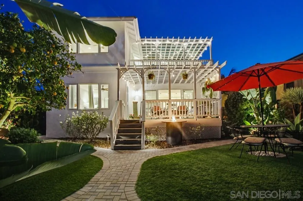 https://cdn.realtyfeed.com/cdn/127/260002828/866b3568e1c8f75ae7f72aa6233177a7.webp