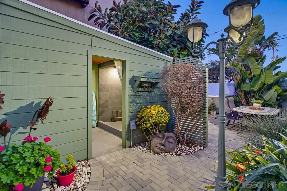 https://cdn.realtyfeed.com/cdn/127/260002828/d9149ae884b6b0ace990eccf623e428c.webp