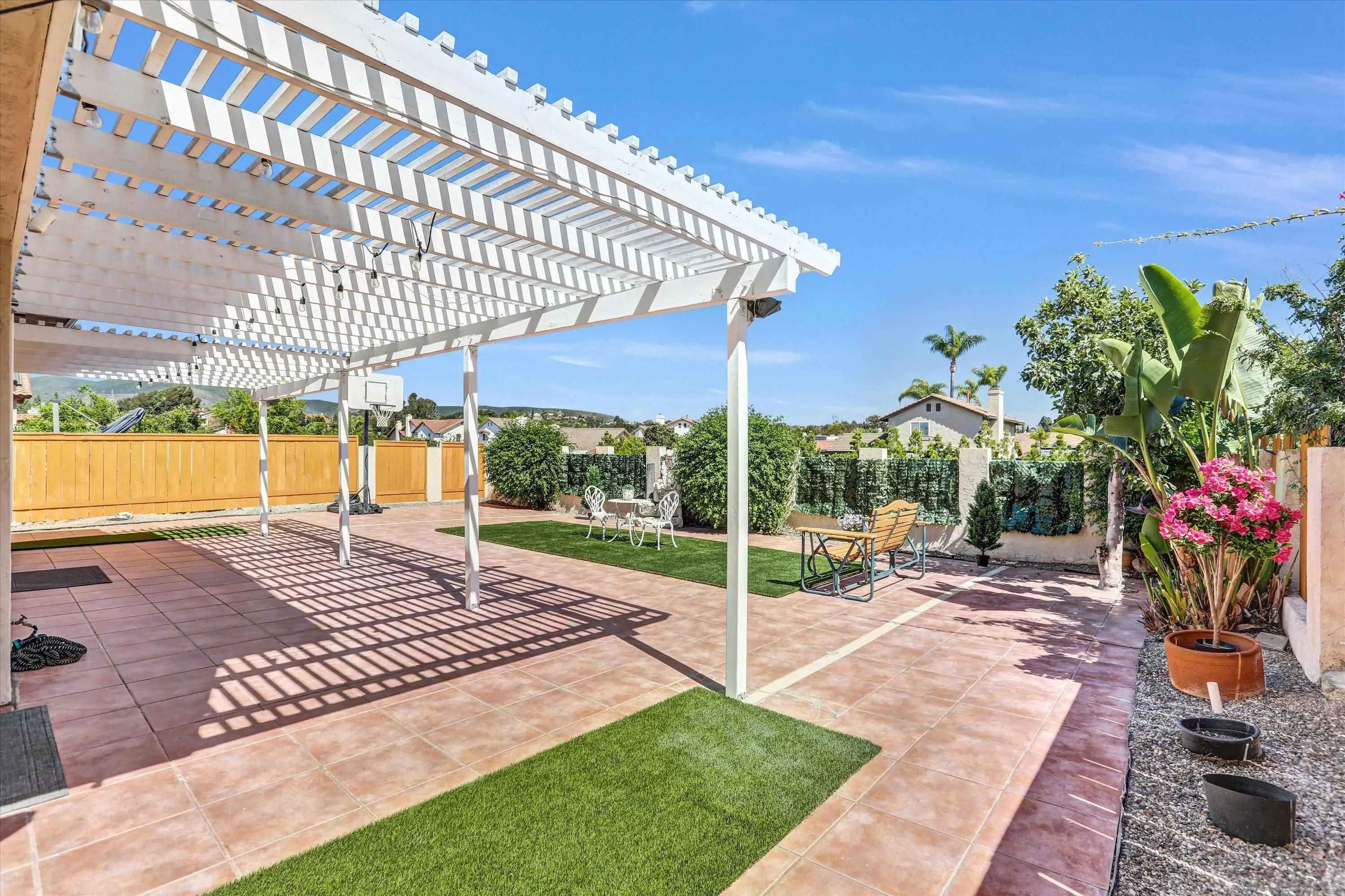 https://cdn.realtyfeed.com/cdn/127/260002832/0c4977633289ec5438d115df8d4c6196.webp