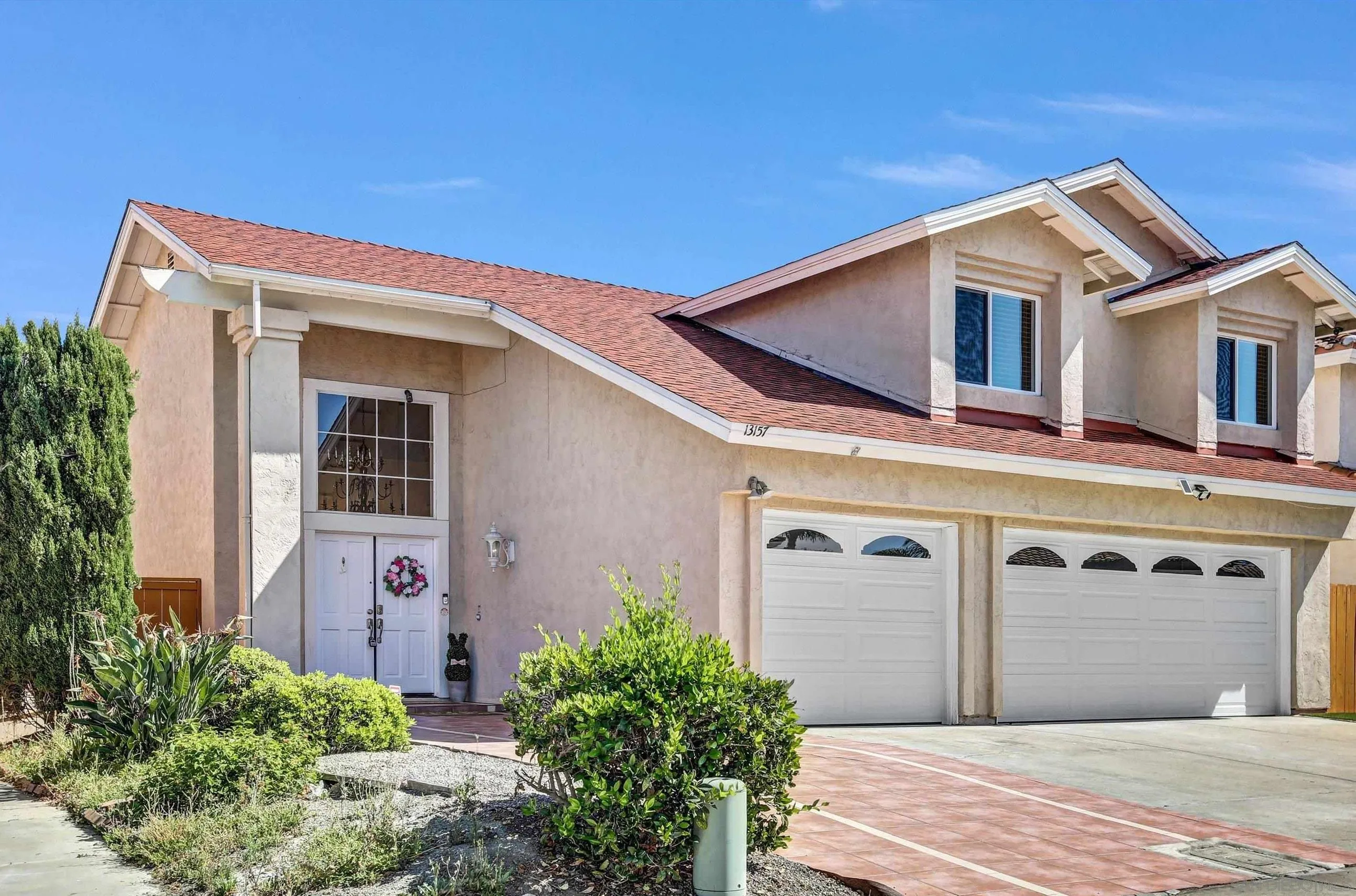 https://cdn.realtyfeed.com/cdn/127/260002832/d4362188843b1997d815d7529893851d.webp