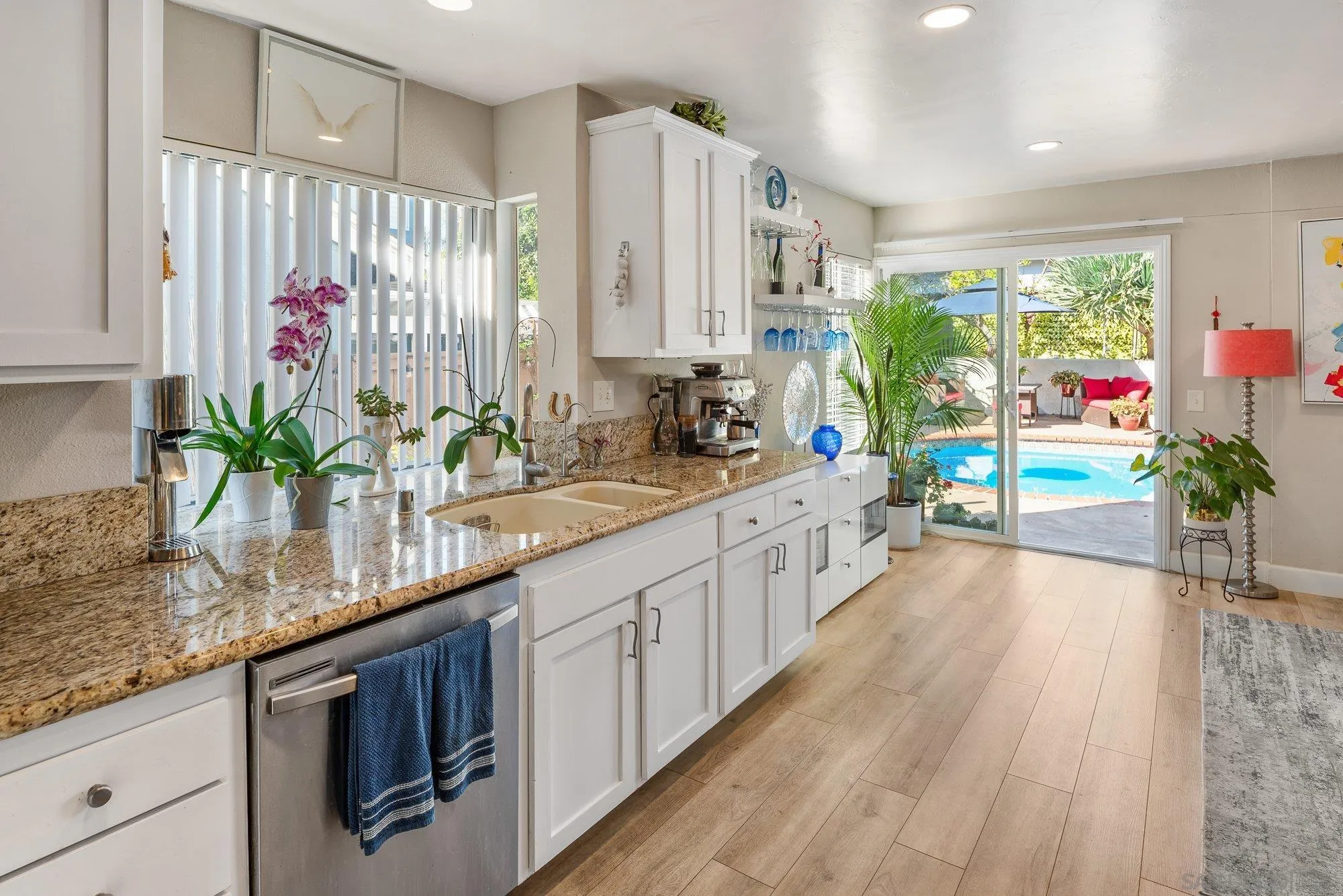 https://cdn.realtyfeed.com/cdn/127/260002834/85933b41580447b0a8c4d8b57a689a27.webp