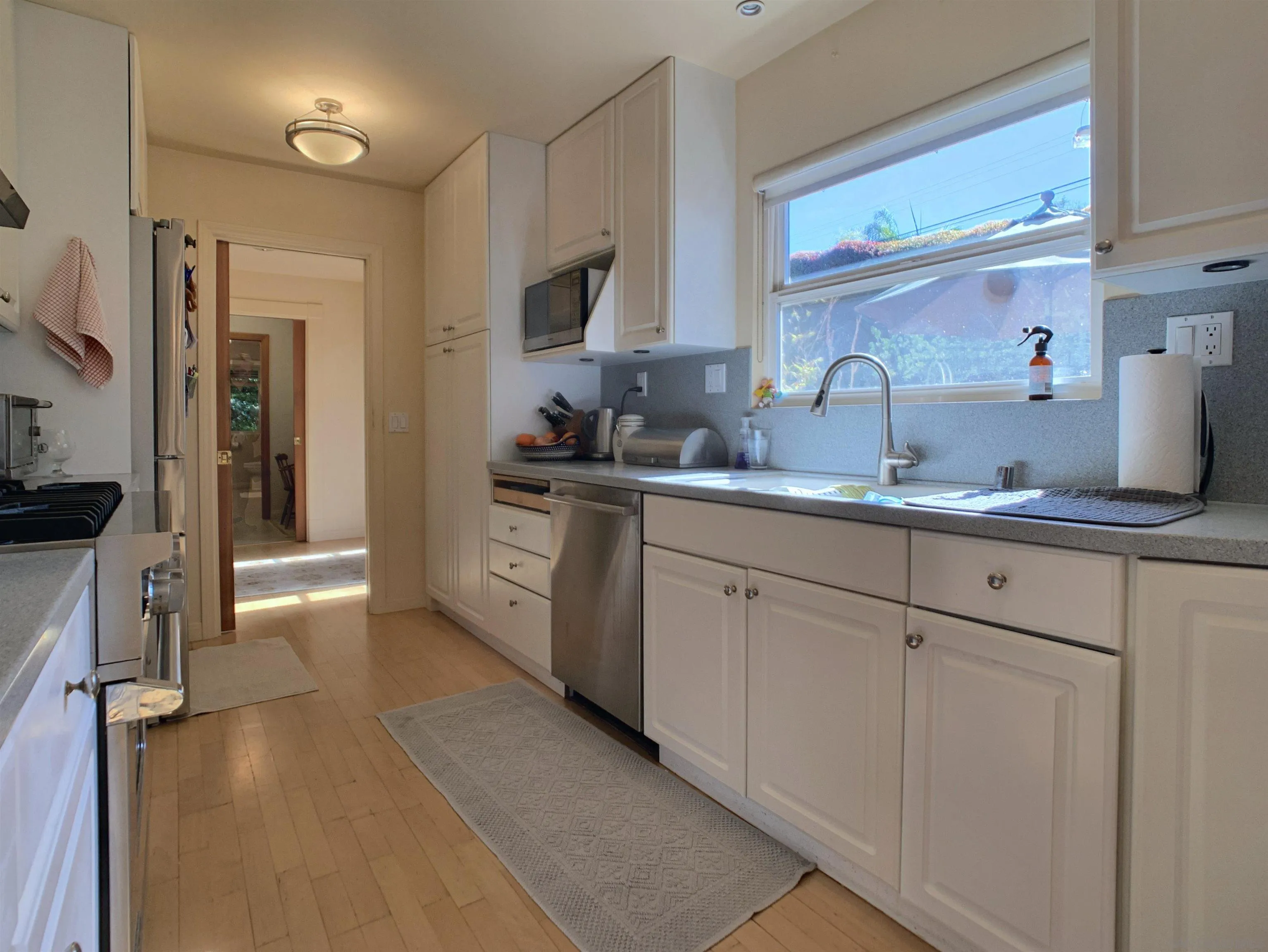 https://cdn.realtyfeed.com/cdn/127/260002840/d73f491cd0795172e4684252023ab9ac.webp