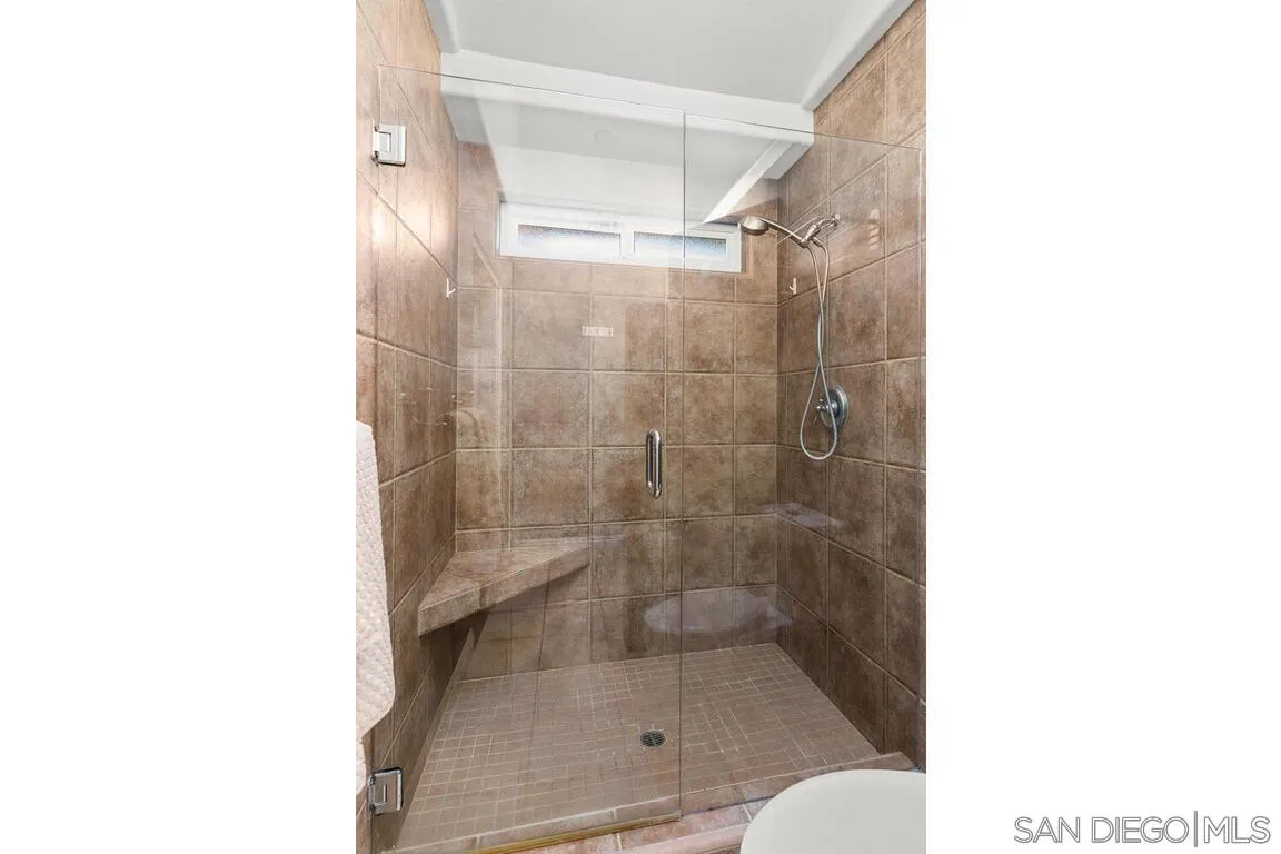 https://cdn.realtyfeed.com/cdn/127/260002845/170aee27edeacb7800fd6d3f360d1598.webp