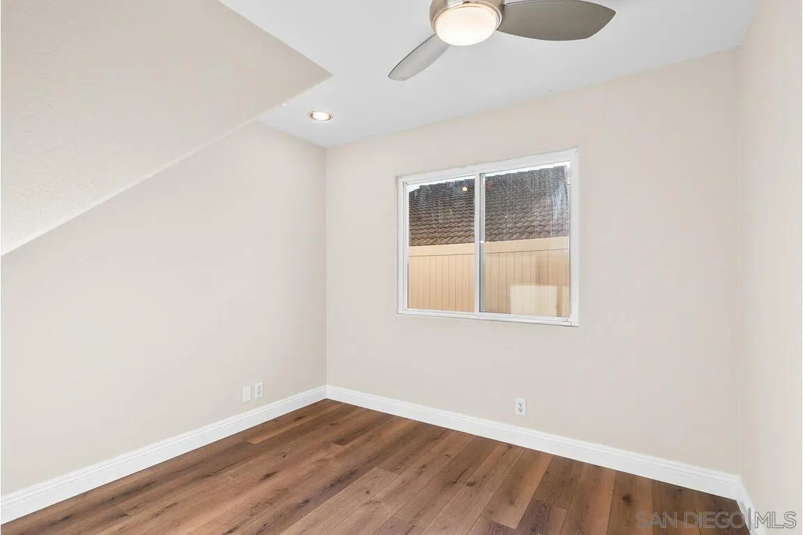 https://cdn.realtyfeed.com/cdn/127/260002845/d99b89e872a9a2c43c861bbd55774273.webp