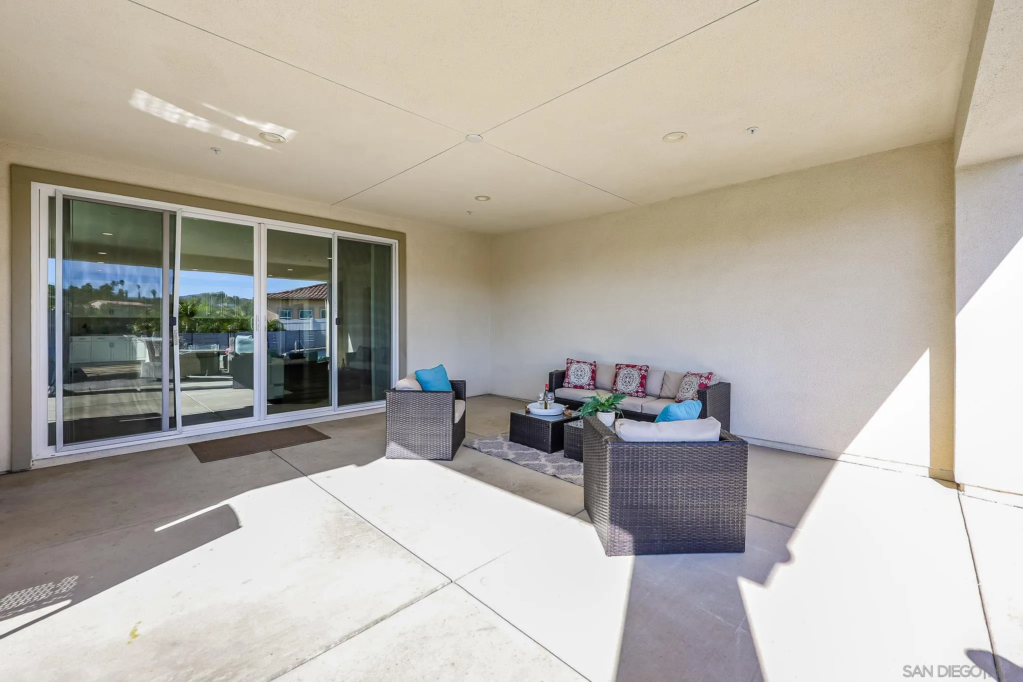 https://cdn.realtyfeed.com/cdn/127/260002847/34ff813fcdcad53f9b3115ddbfa16029.webp