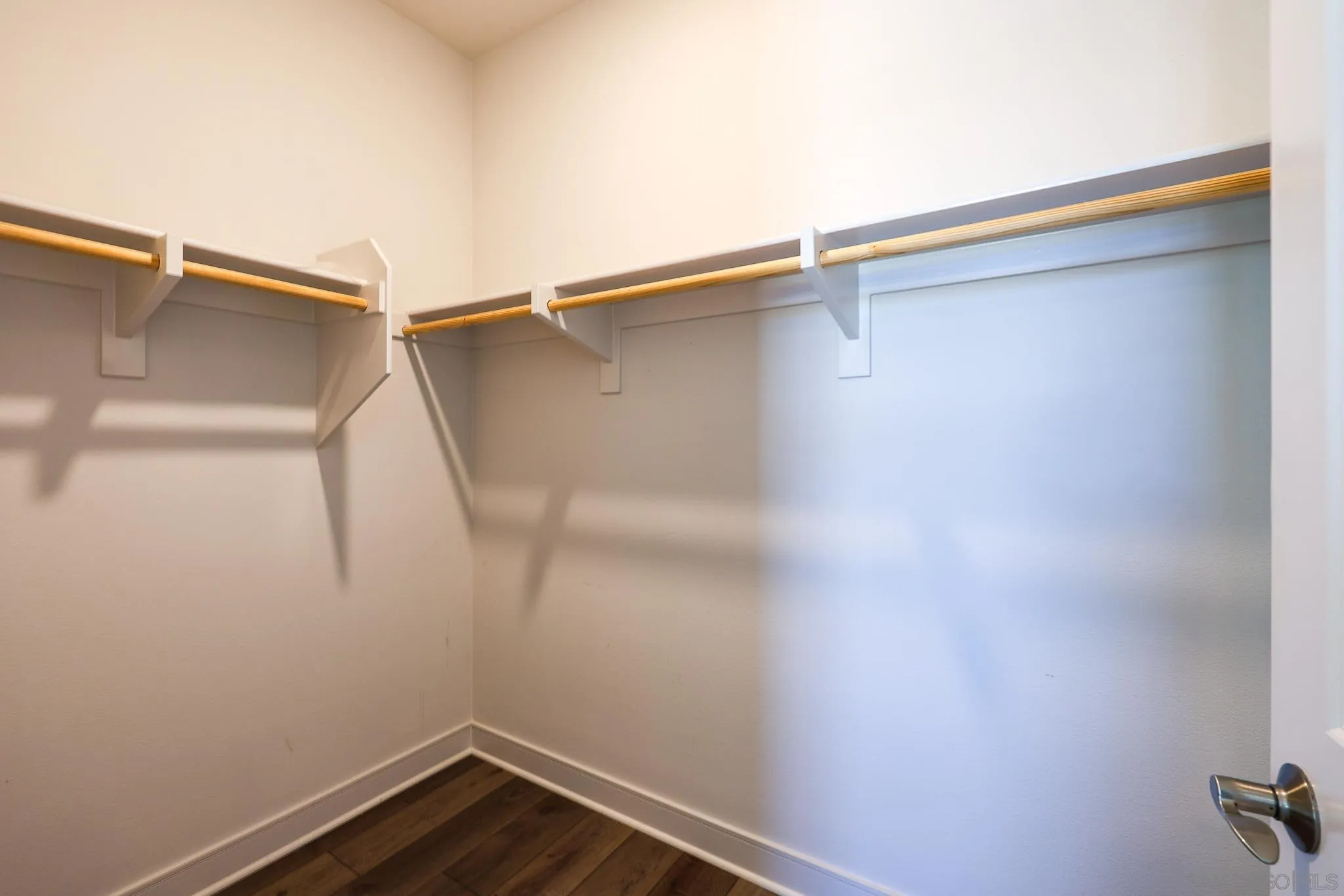 https://cdn.realtyfeed.com/cdn/127/260002847/7629e6671b4459a83f48557aa5fdbe26.webp